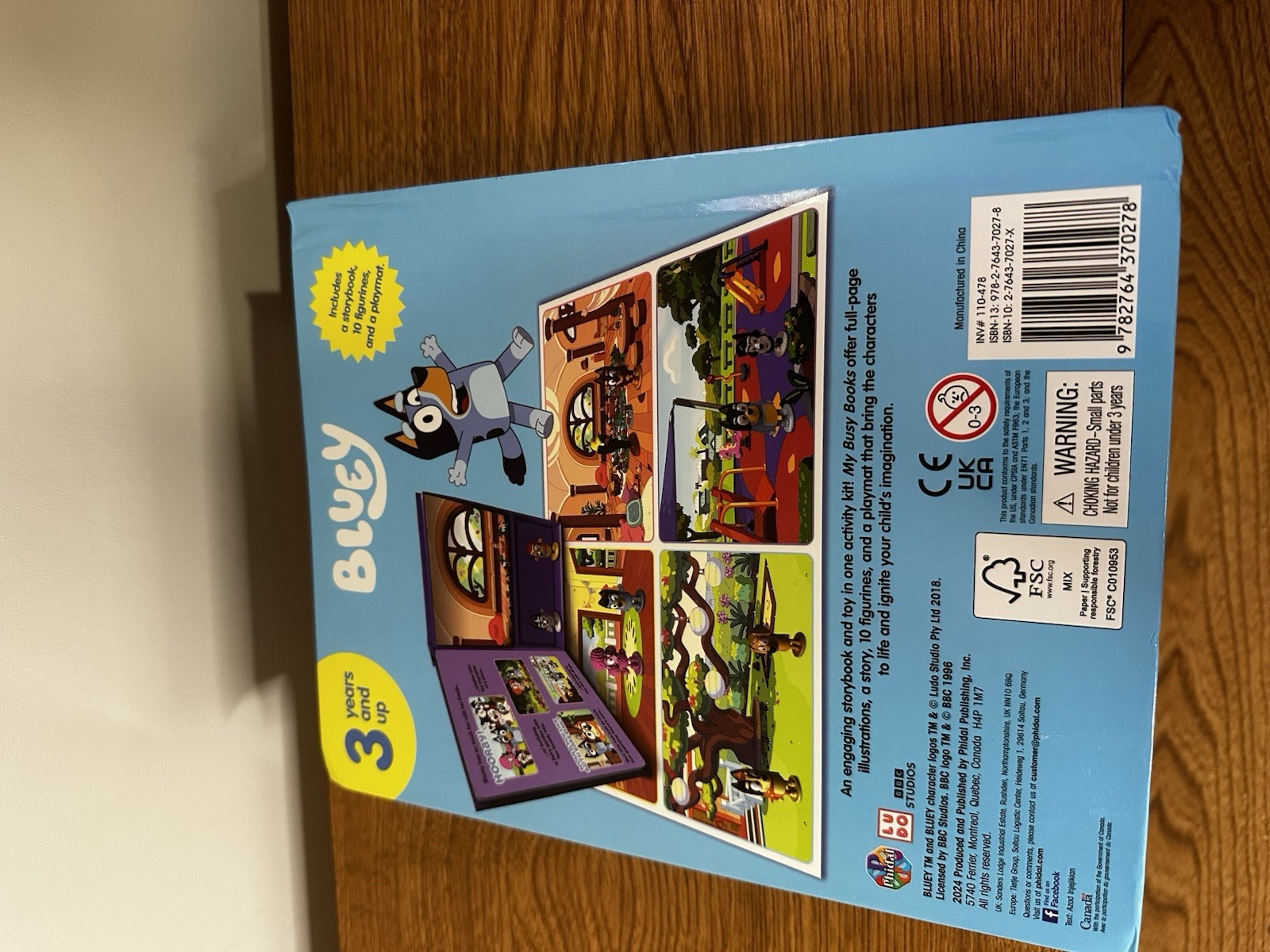 Bluey My Busy Books Set Storybook Playmat w/ 10 Figures Ages 3+
