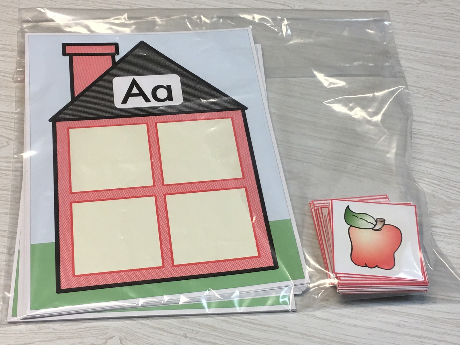 Alphabet House Game – Beginning Sounds – Learning Center Complete Set