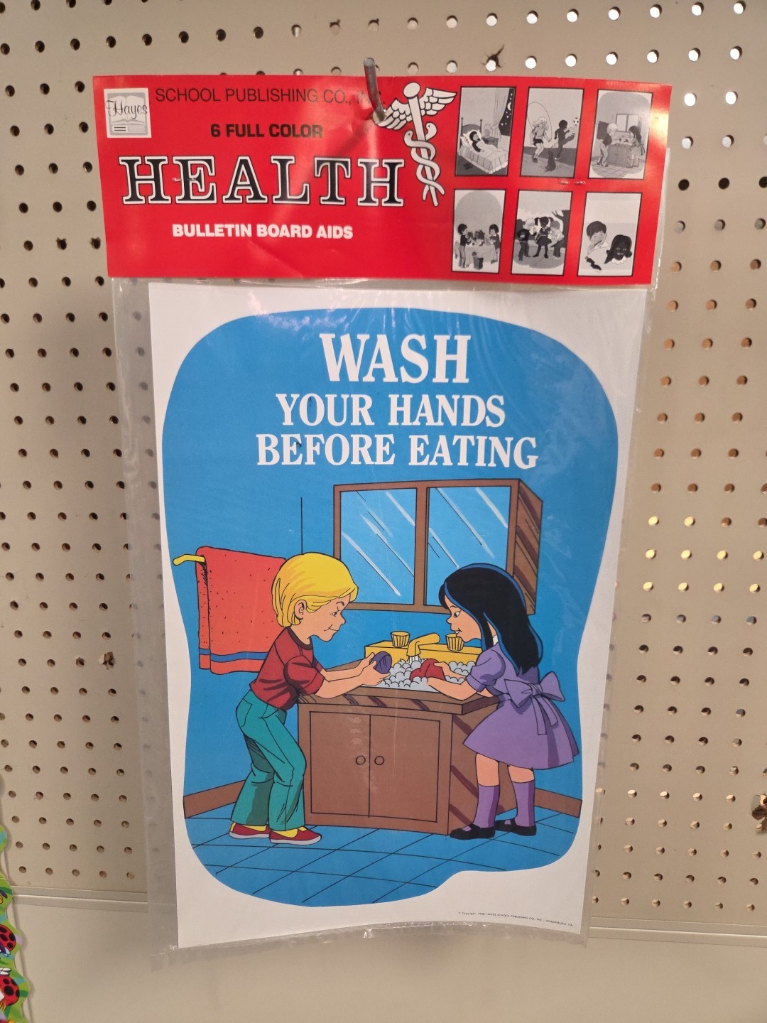 Vintage 1988 Hayes School Publishing, Inc. Health Bulletin Board Aids
