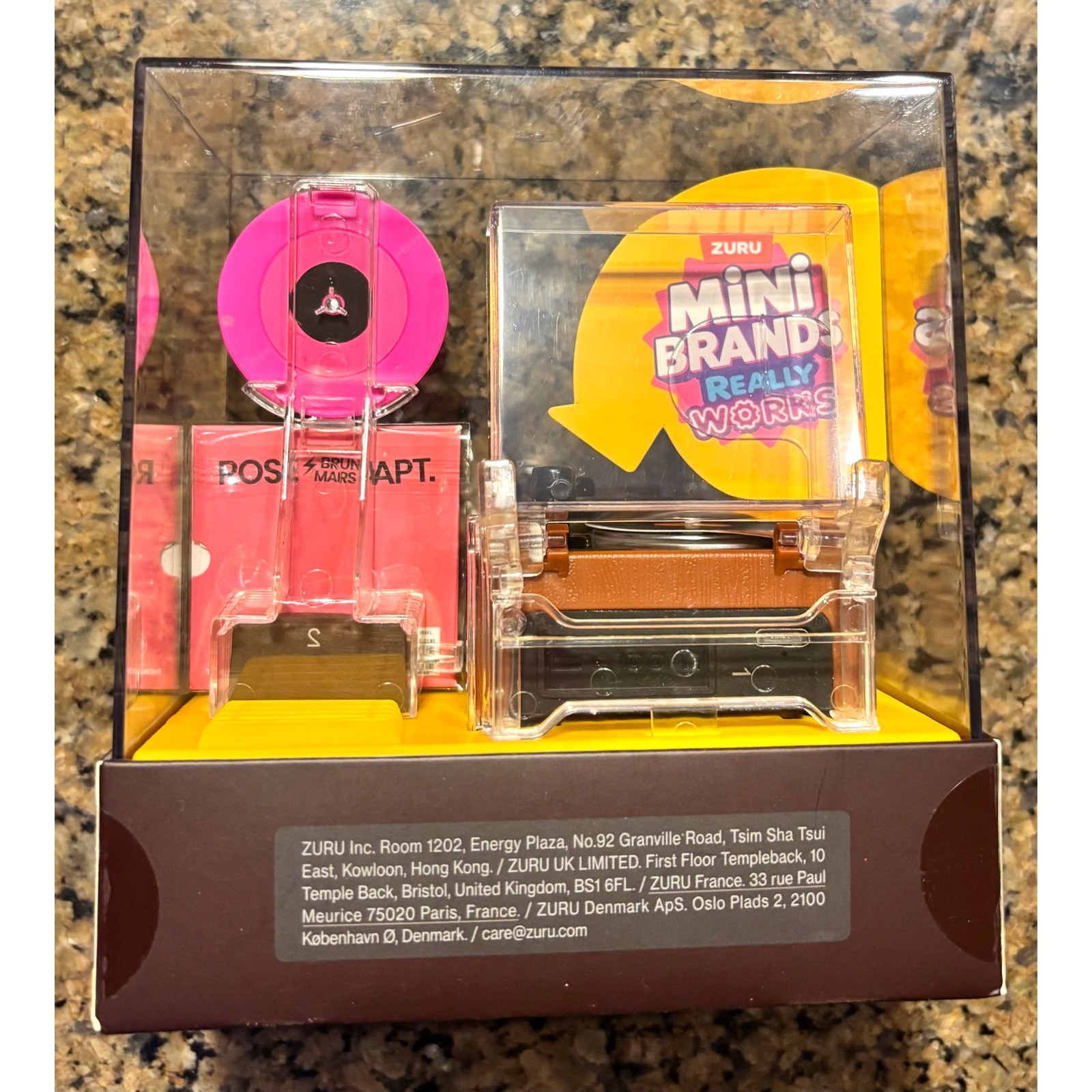 Zuru Mini Brands Really Works Vinyl Record Player + One Capsule Set Toy
