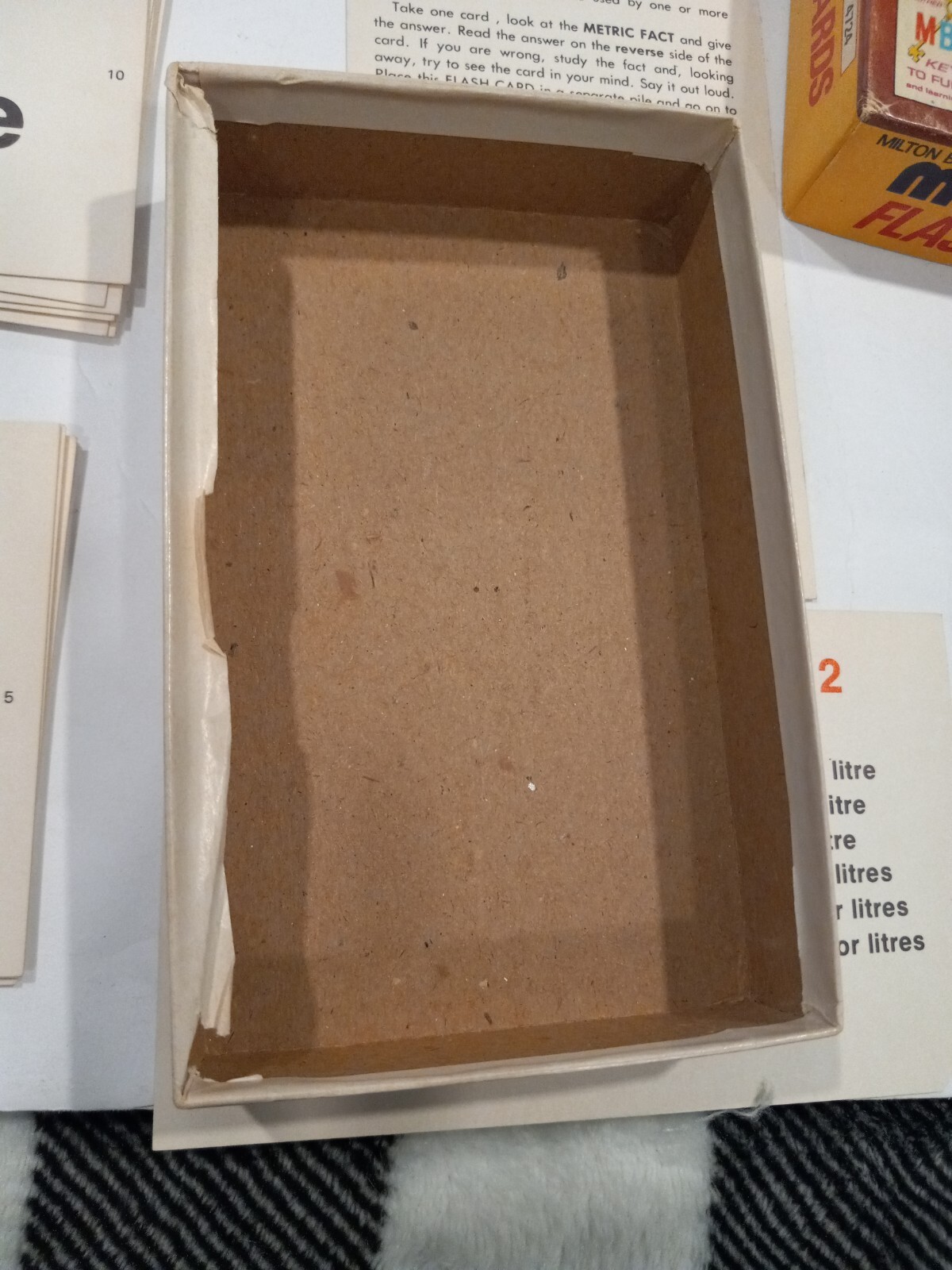 Vintage Milton Bradley Metric Flash Cards 1977