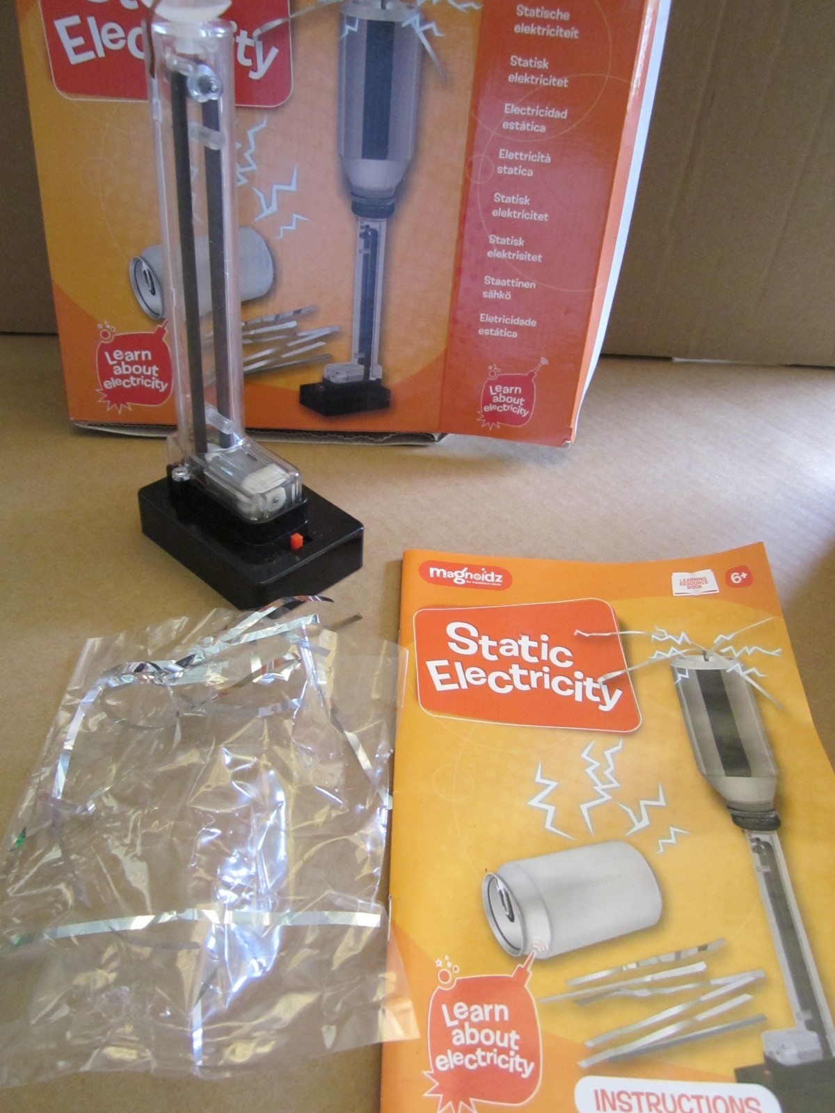 Magnoidz SC221 Static Shocker Electrical Science Kit