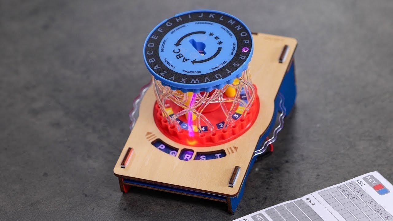 Crunch Labs Build Box – Cipher Machine (By Mark Rober)