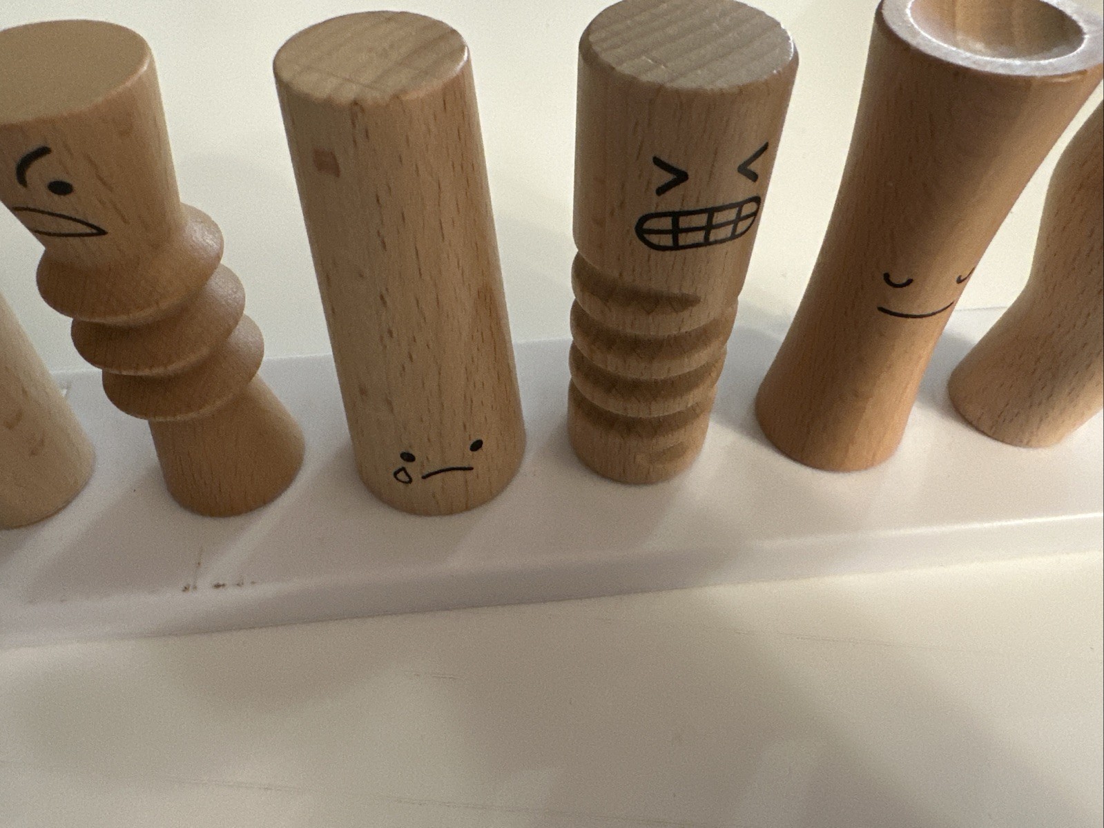 Lovevery Wooden Emotion Peg Dolls Set Montessori Kids Educational Toy Faces Q46