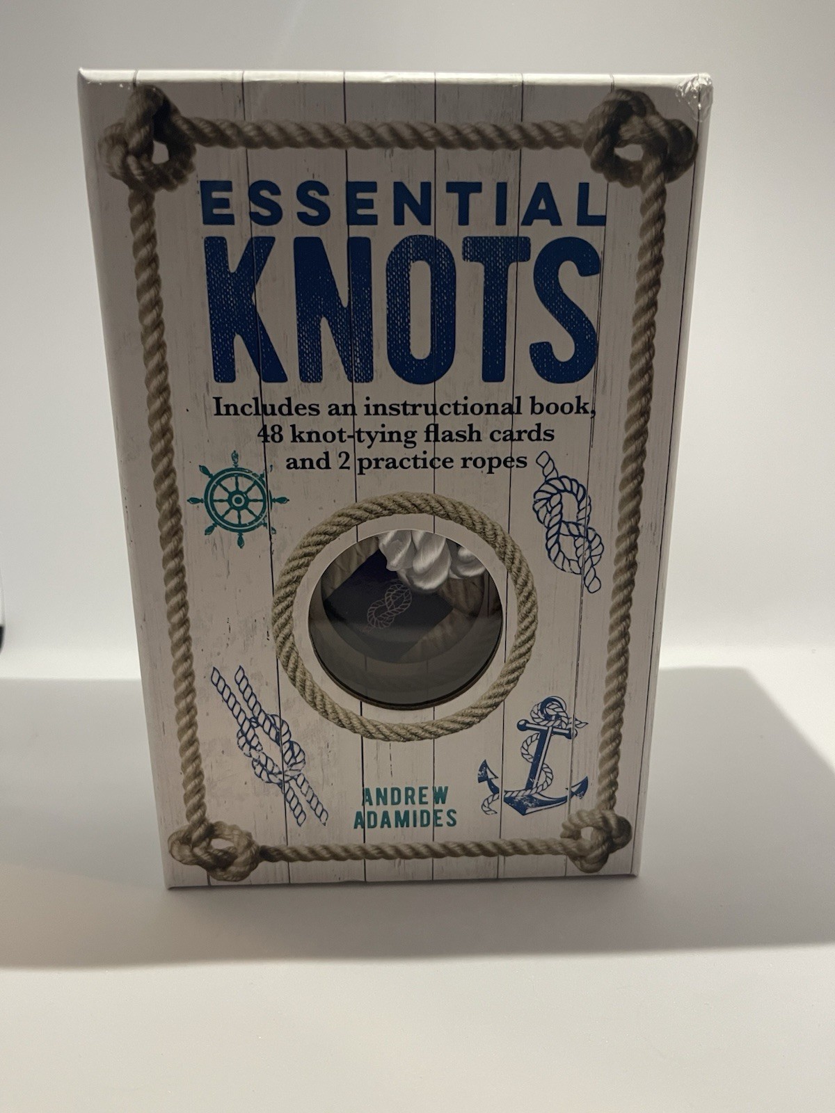 Essential Knots Kit: Includes Instructional Book, 48 Knot Tying Flash Cards