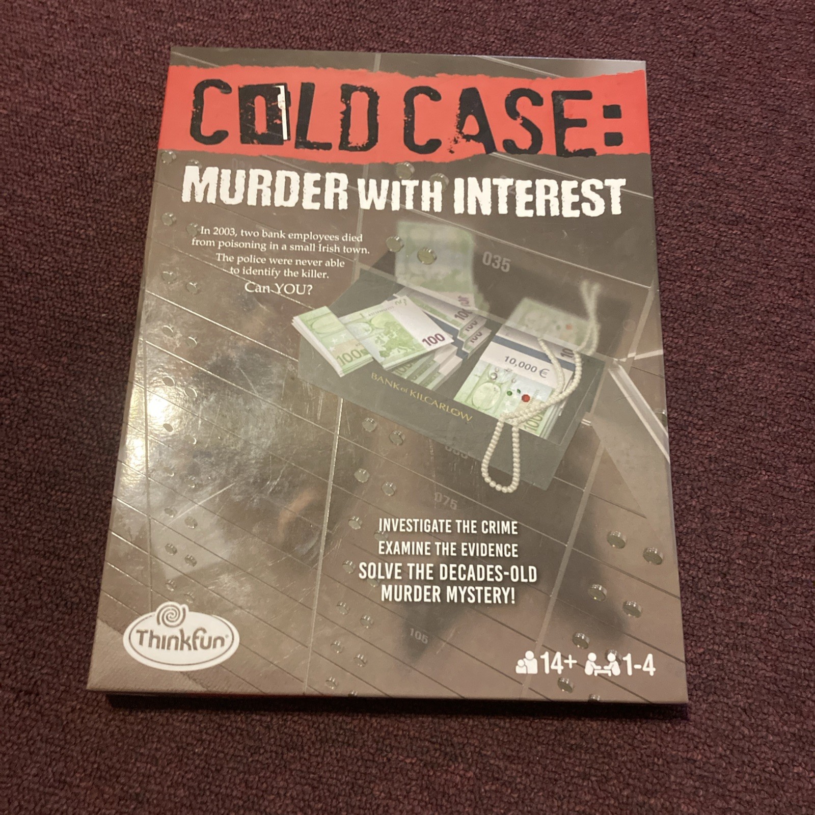 ThinkFun – Cold Case: Murder with Interest