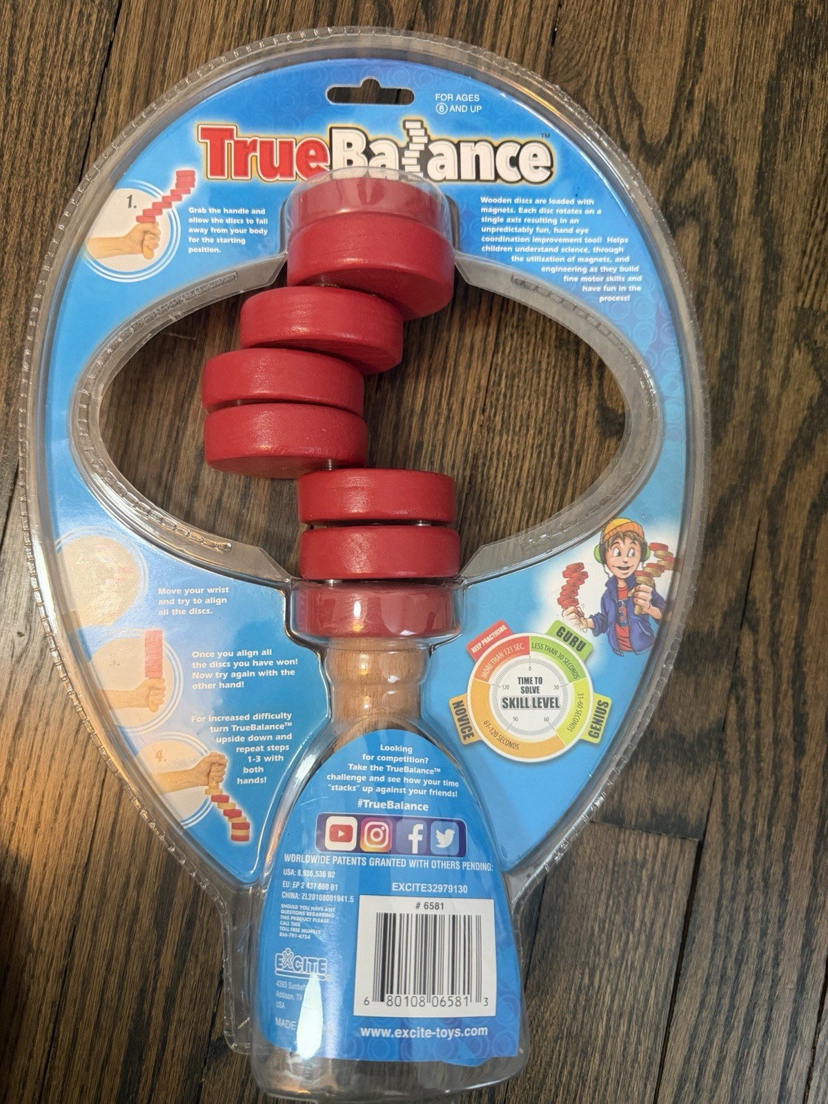 True Balance Handheld Wooden Toy by Excite “STEM” Coordination New/Sealed – Red