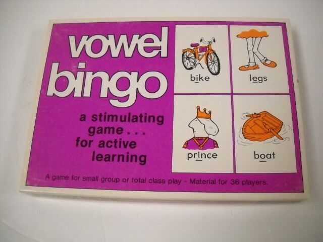 Vintage Trend Vowel Bingo Educational Game With Laminated Cards 1977 Brand New!