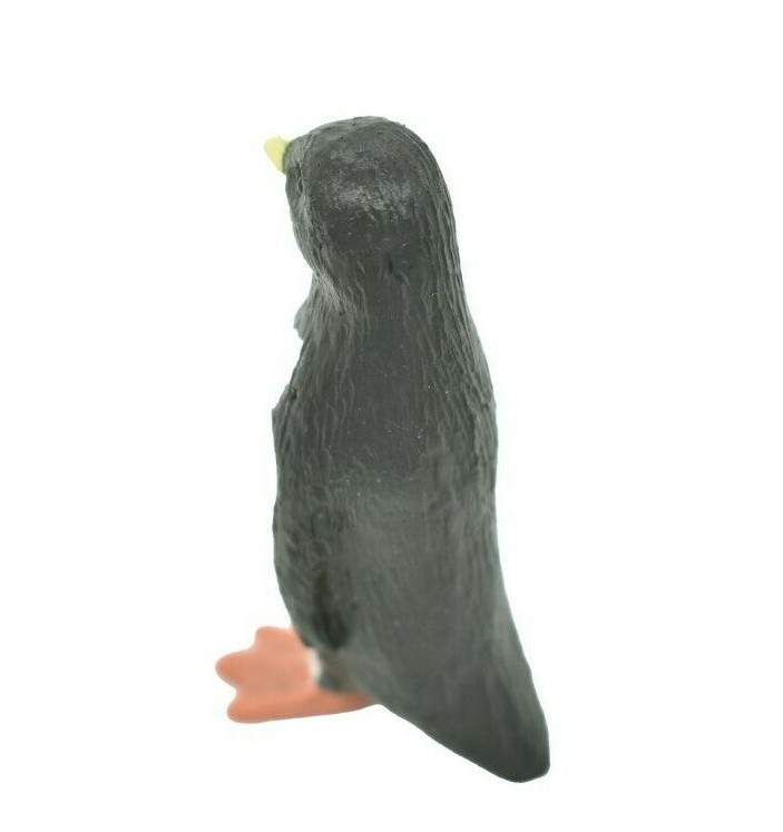 Penguin, Galapagos Islands Detailed Plastic Replica 2 inches tall – F1528 B150