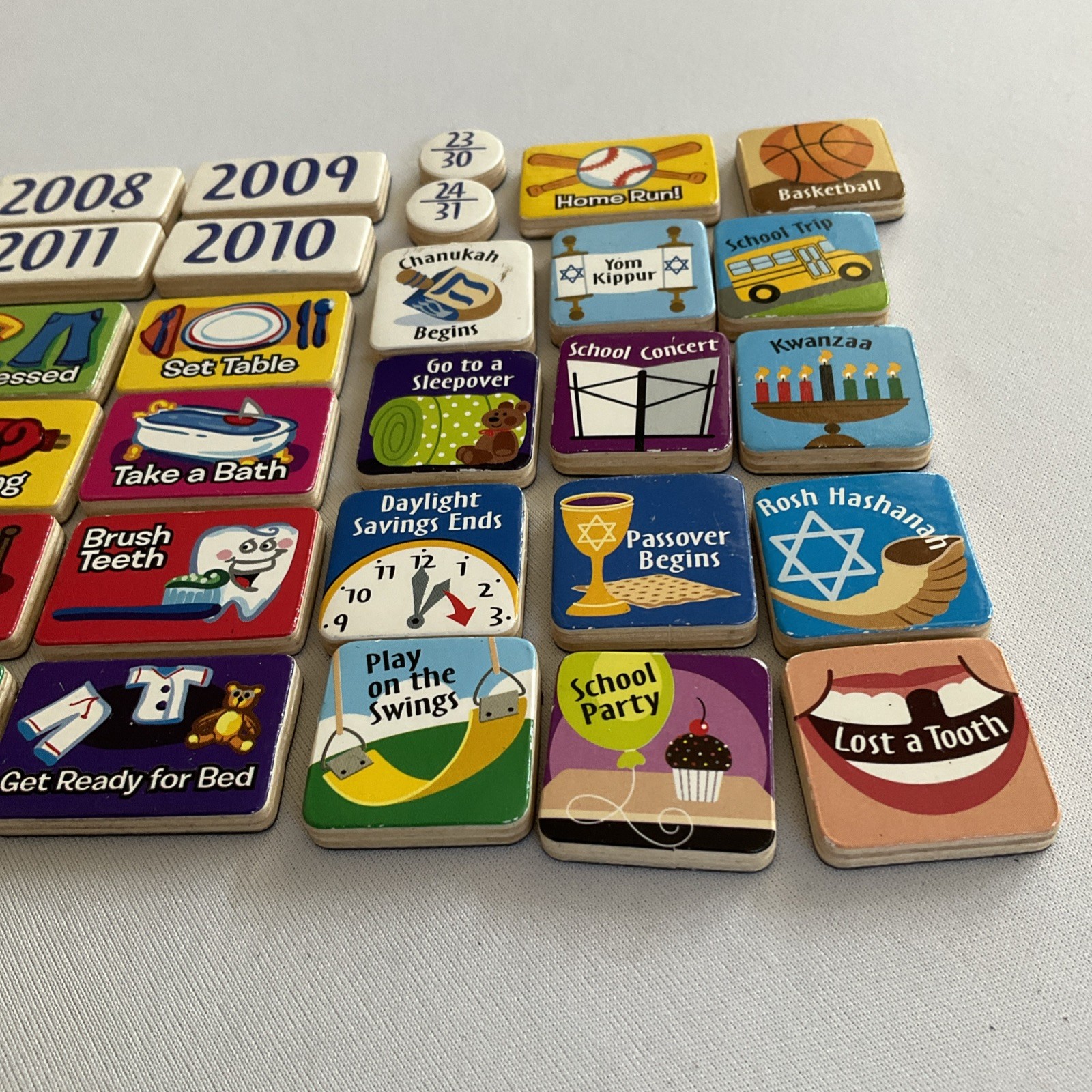 Melissa & Doug Daily Calendar Magnets Replacement Pieces Activities Events 28