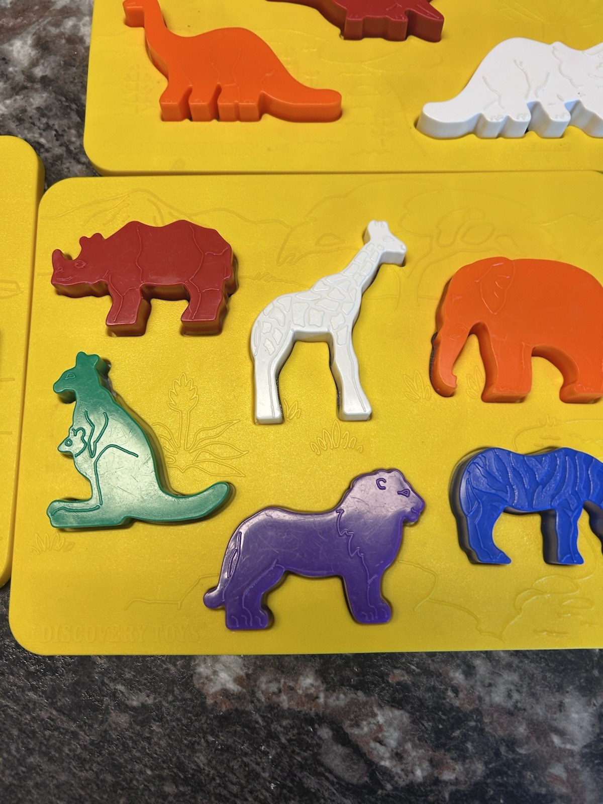 Discovery Toys Place & Trace Puzzle Dinosaur-Zoo-Transportation Stencils 1984