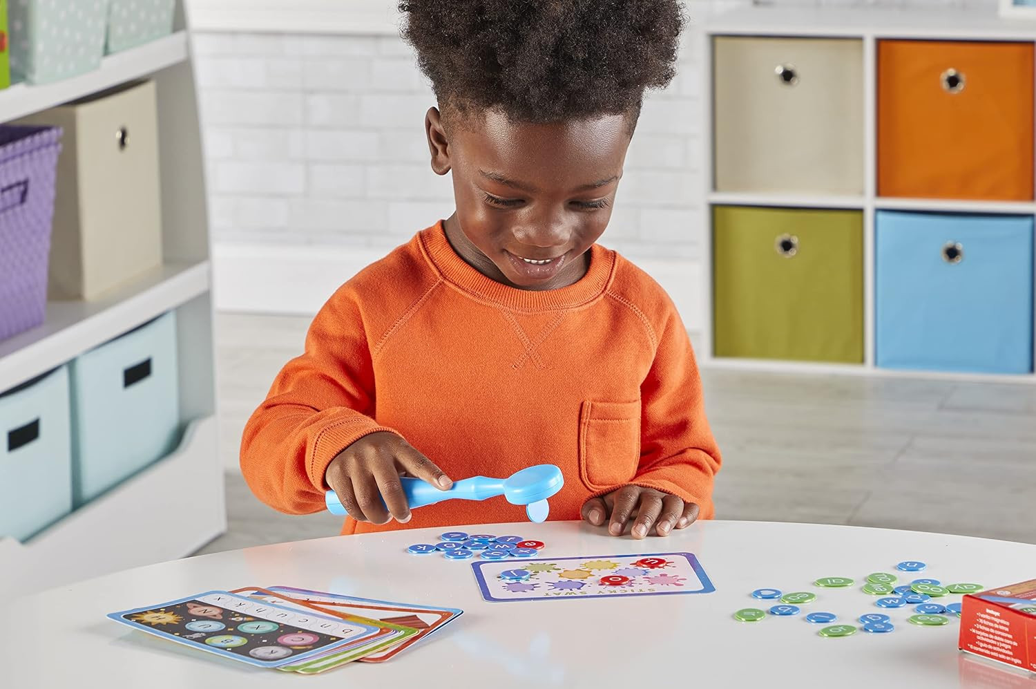 Reading Readiness Activity Set, Magnetic Wands and Chip Set, Learn to Spell for