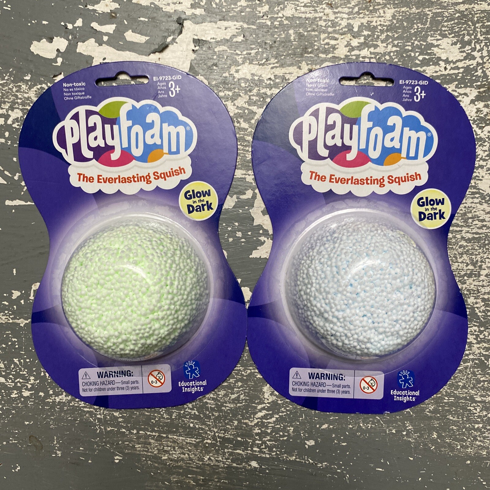Set of 2 Play foam Glow In The Dark 1 Blue and 1 Green Playfoam New