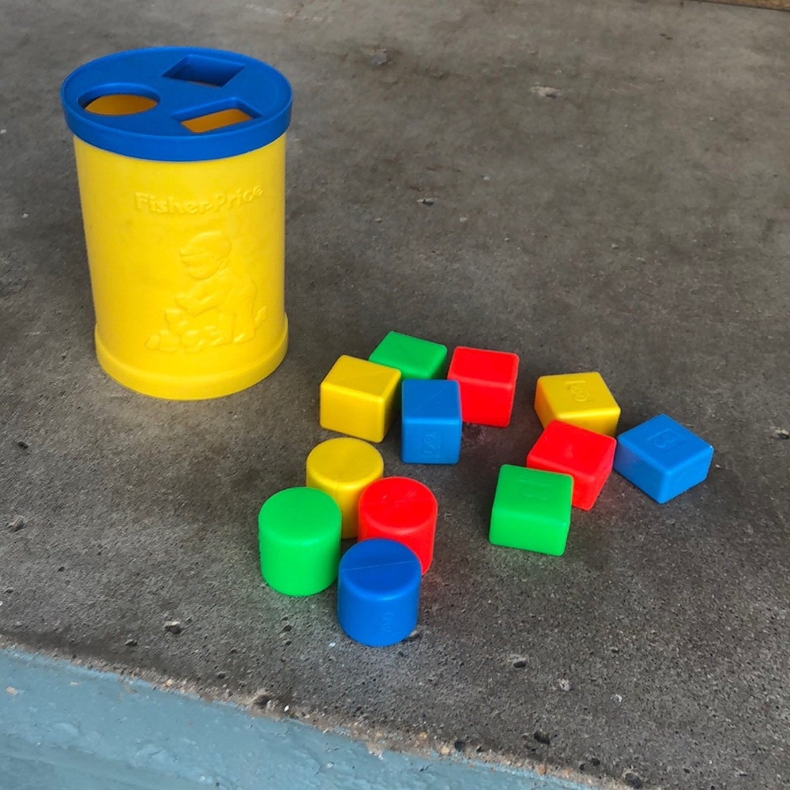 Fisher Price Vintage 1977 Baby’s First Blocks Shape Sorting Canister Blocks
