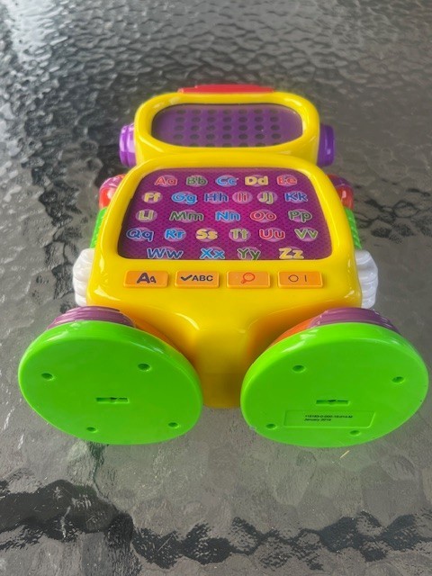The Learning Journey Touch & Learn Alphabot Interactive Spelling Phonics