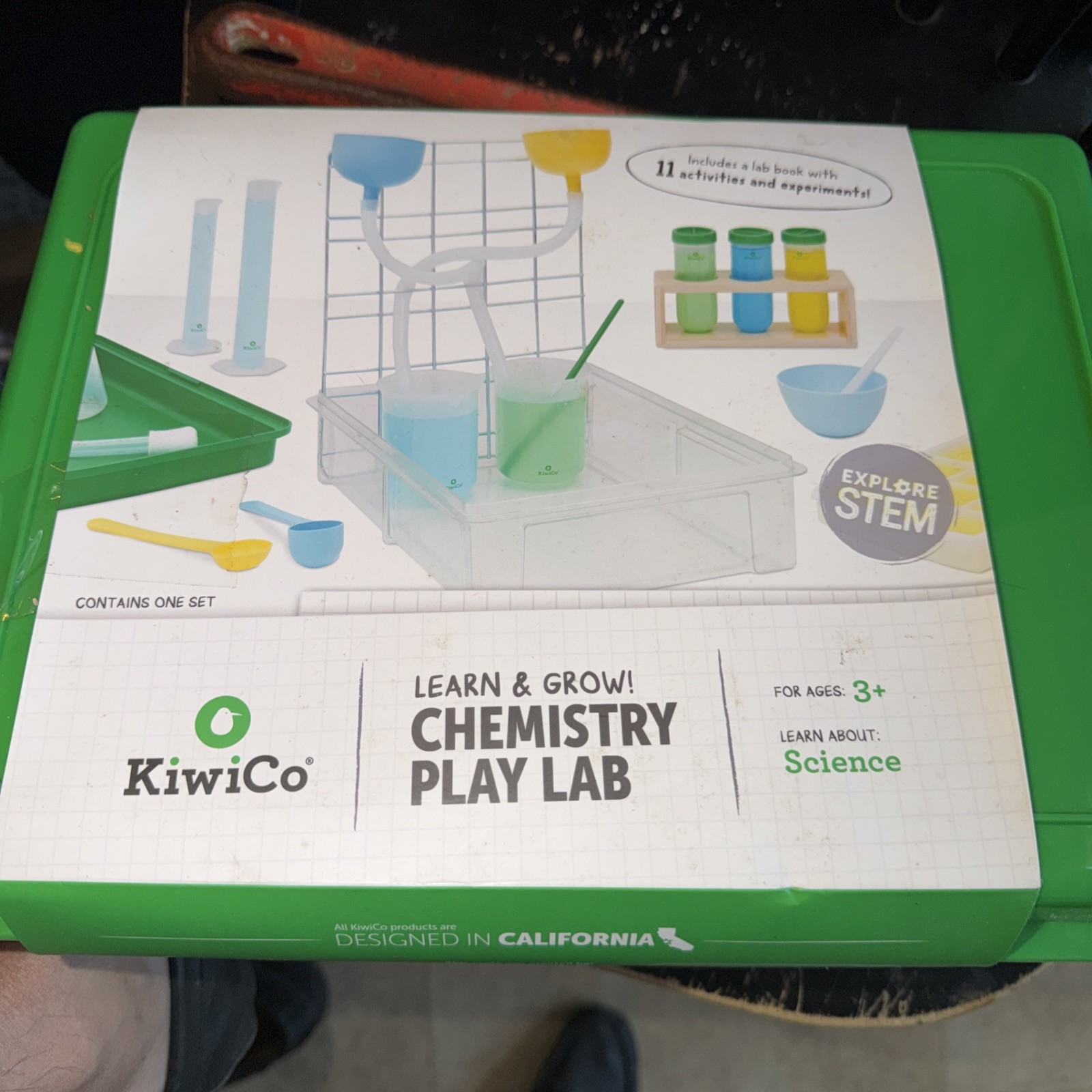 KiwiCo Learn & Grow! Chemistry Play Lab Sensory Play Educational Science Kit New