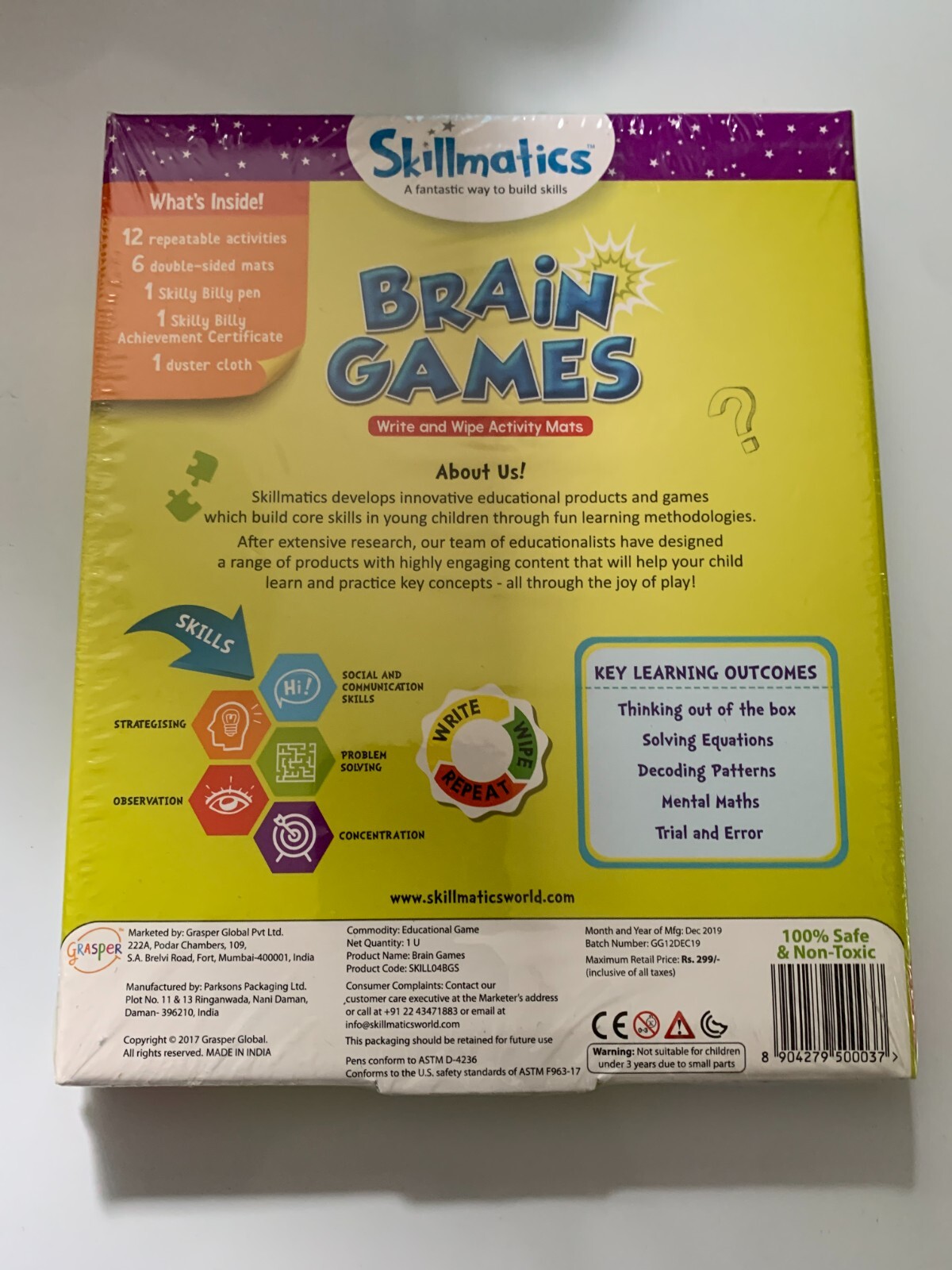 Skillmatics BRAIN GAMES write and Wipe Activity Mats, Ages 6-99 Years