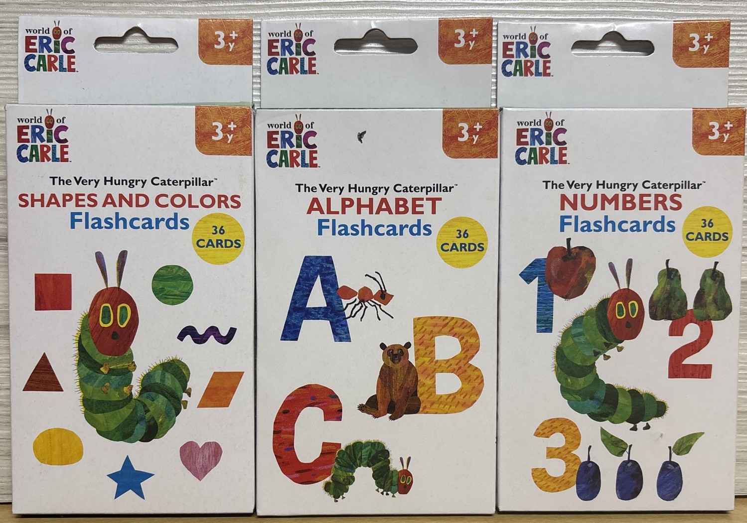 Very Hungry Caterpillar Flashcards Alphabet, Numbers, Shapes & Colors Eric Carle