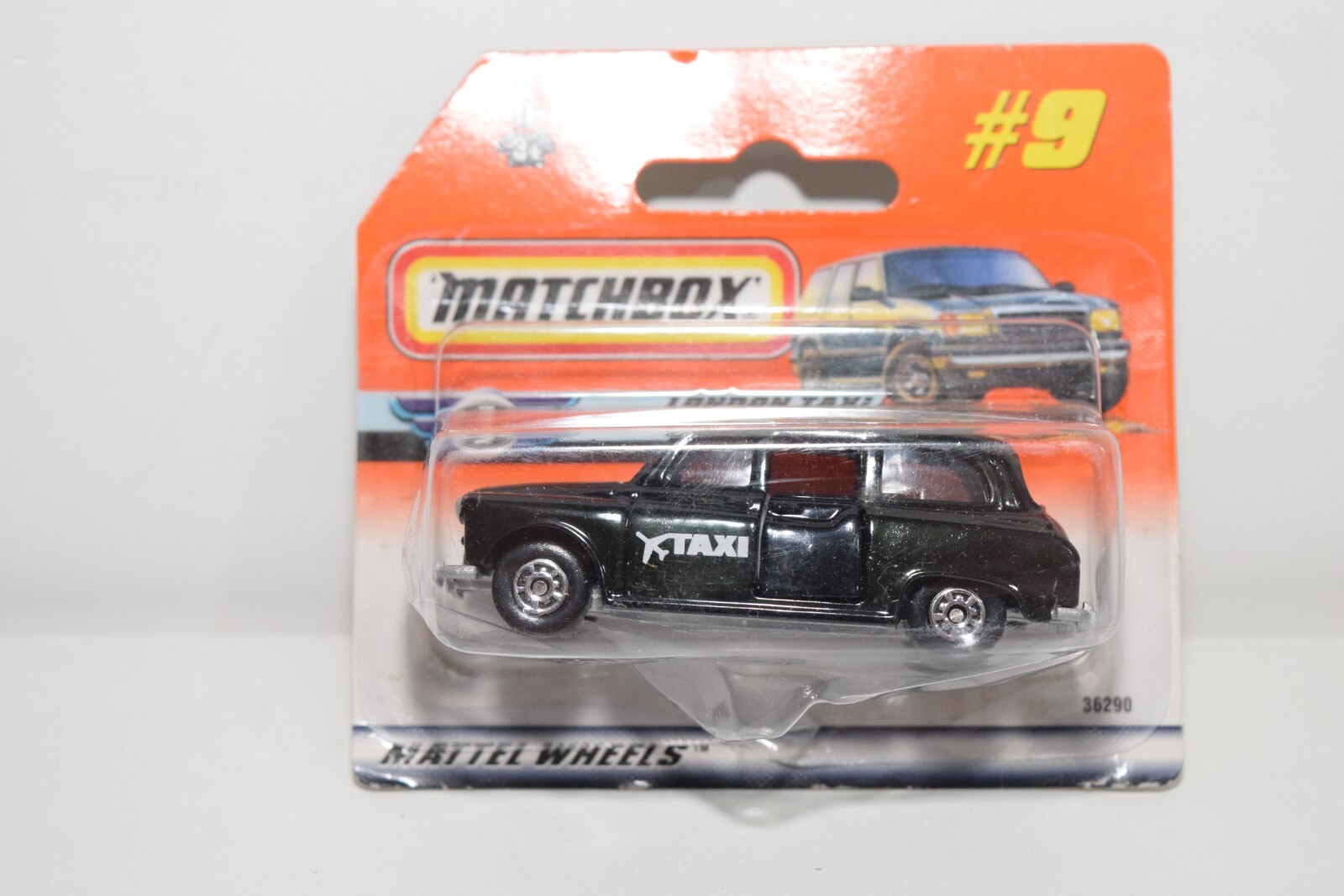A94 1:64 3 INCH MATCHBOX LESNEY 9 AUSTIN LONDON TAXI BLACK SHORT CARD