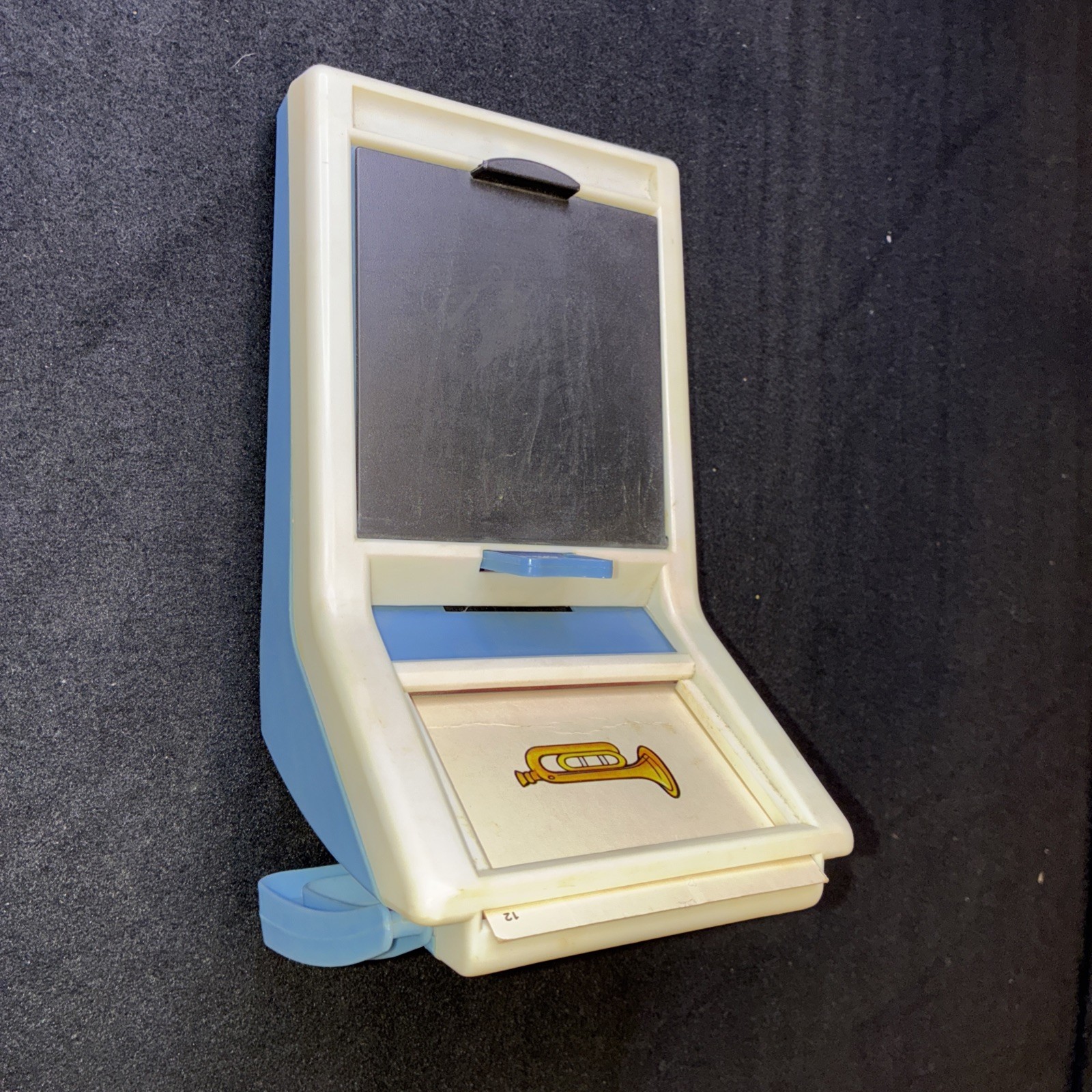 Meritus 1982 Math Toy Automatic Flash Card Machine With Lots Of Flash Cards