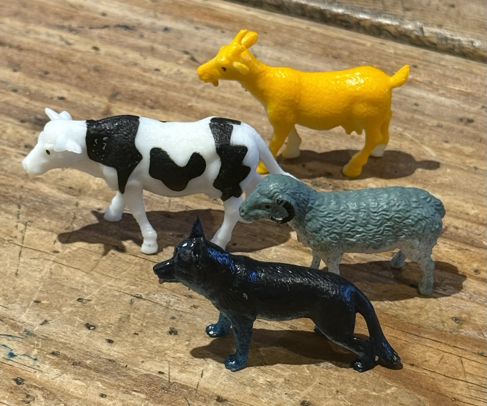 FARM ANIMALS~Set of 4~Plastic Toy Figurines 2” COW/DOG/GOAT/SHEEP