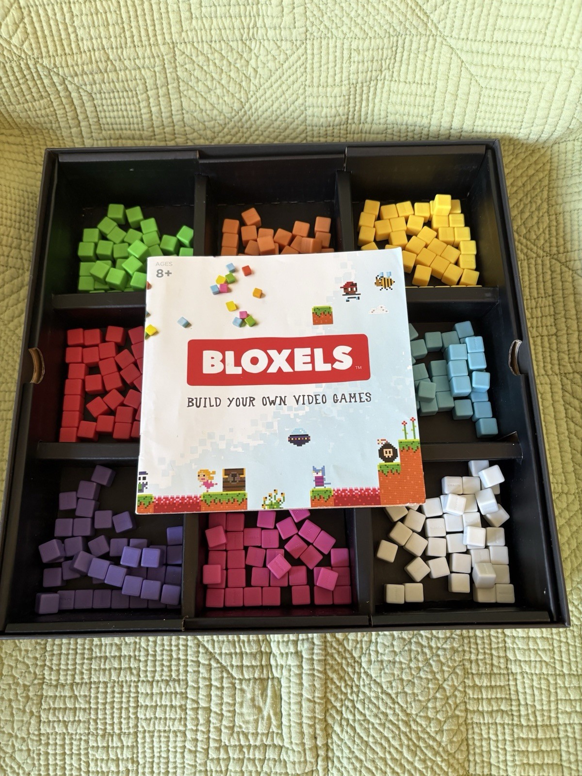 Bloxels Build Your Own Video Game STEM Educational Design (Great Condition)