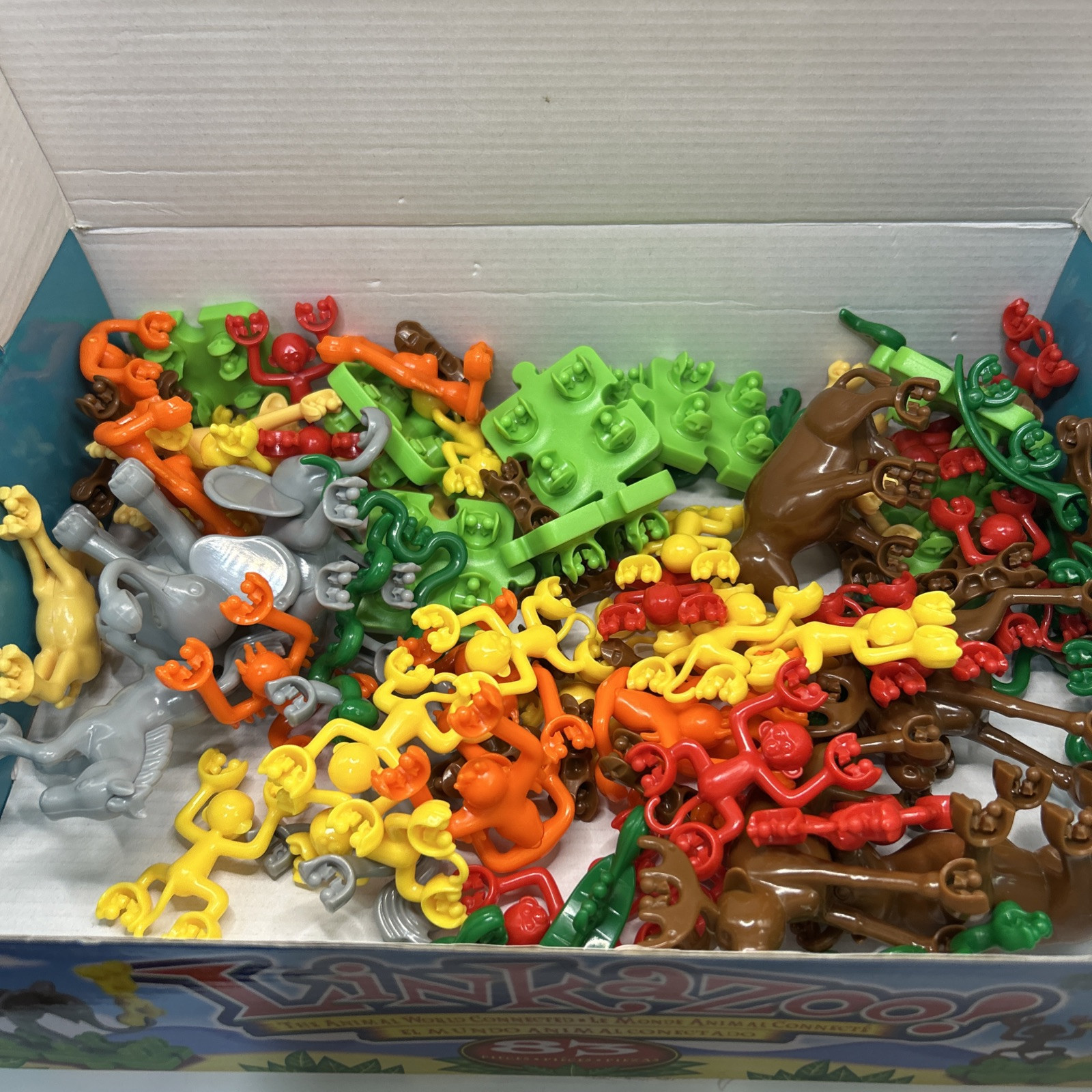 Popular Playthings Linkazoo! The Animal World Connected Construction Toy Ages 4+