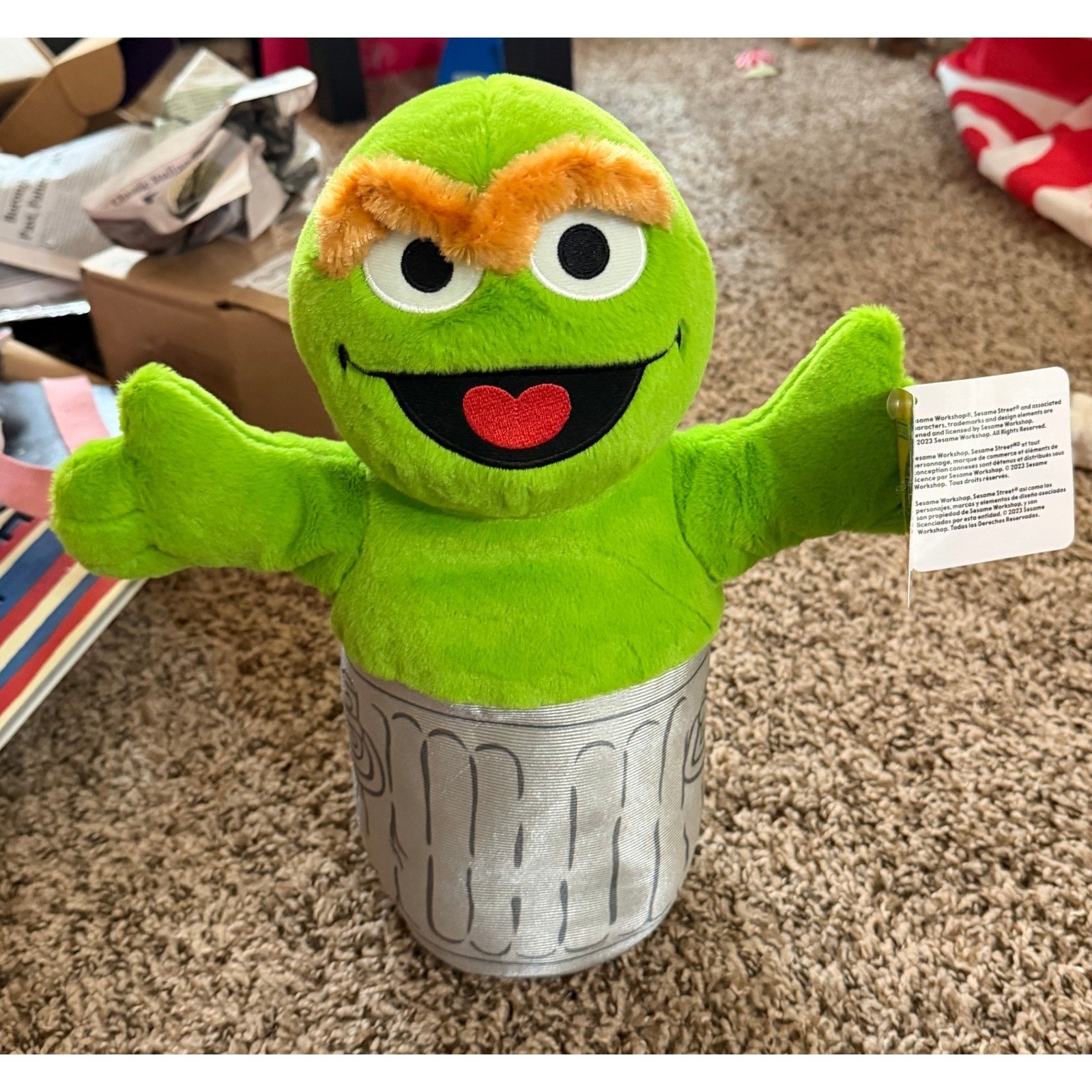 Sesame Street Oscar’s Book (Hardcover) & Plush Oscar the Grouch Charter (NWT)