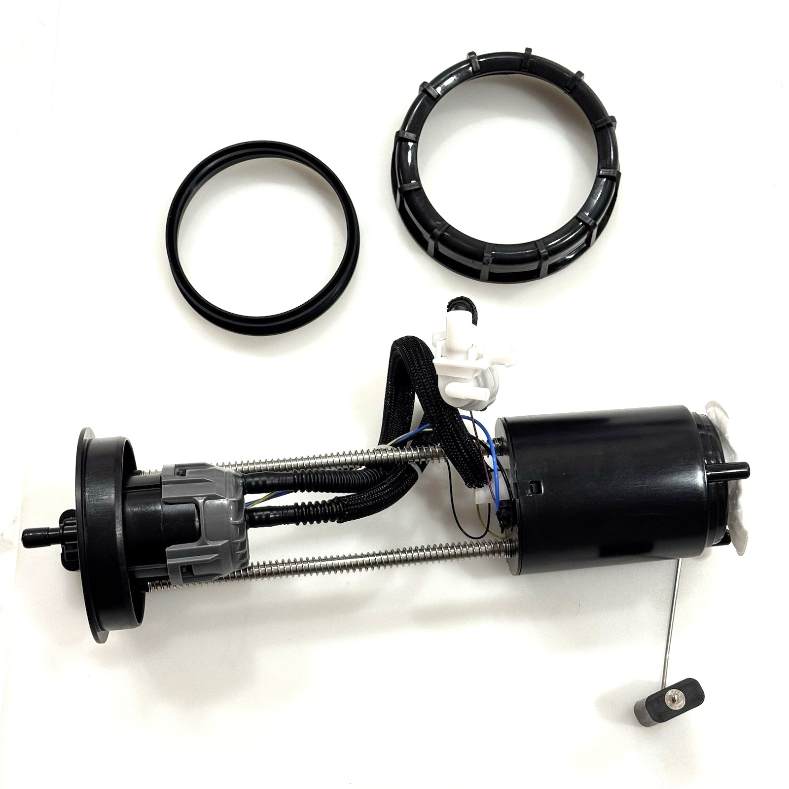 Sea-Doo Fuel Pump Assembly 275500996 GTI GTR GTX RXP RXT Spark 130 170 230 300