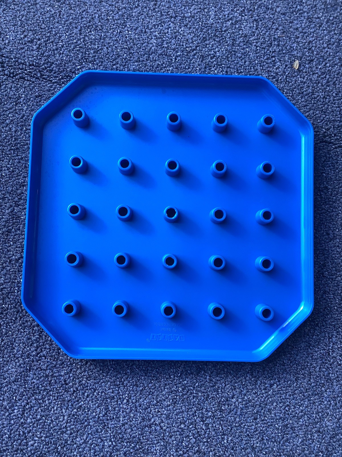 NEW! Avon Fun Beginnings Bright Shapes Pegboard #2 Sort by color & shape