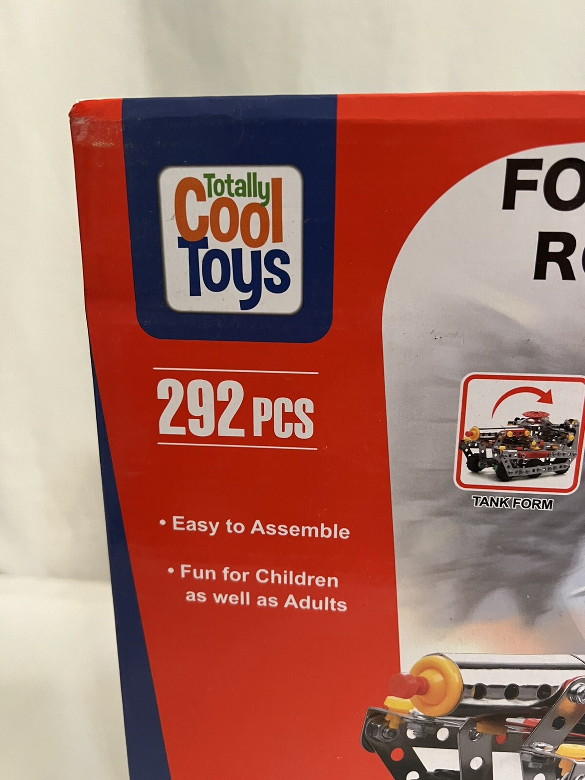 Totally Cool Toys – Form changing Robot *GREAT MODEL BUILDING