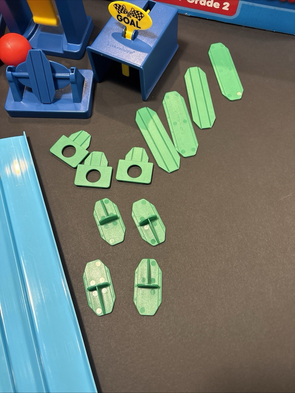 Lakeshore STEM Create-A-Chain Reaction Starter Set Children PreK-2nd grade