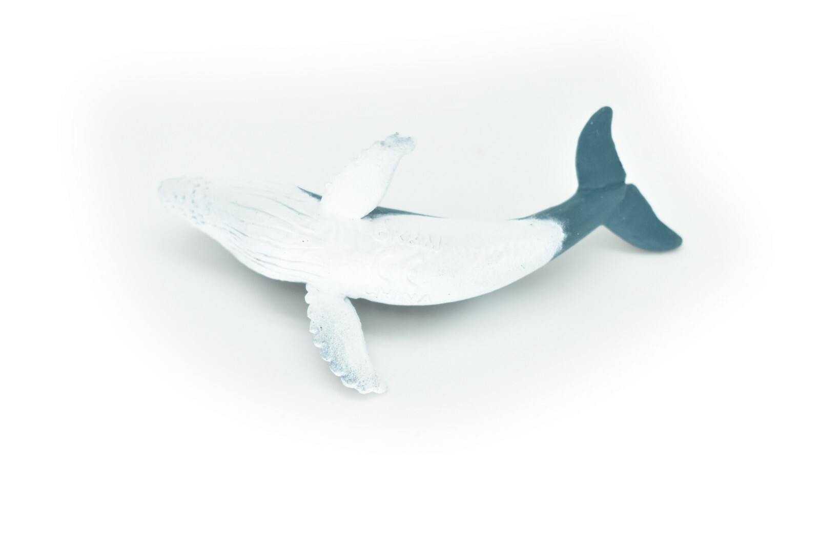 Humpback Whale Plastic Replica 3Long ~ F3906-B9