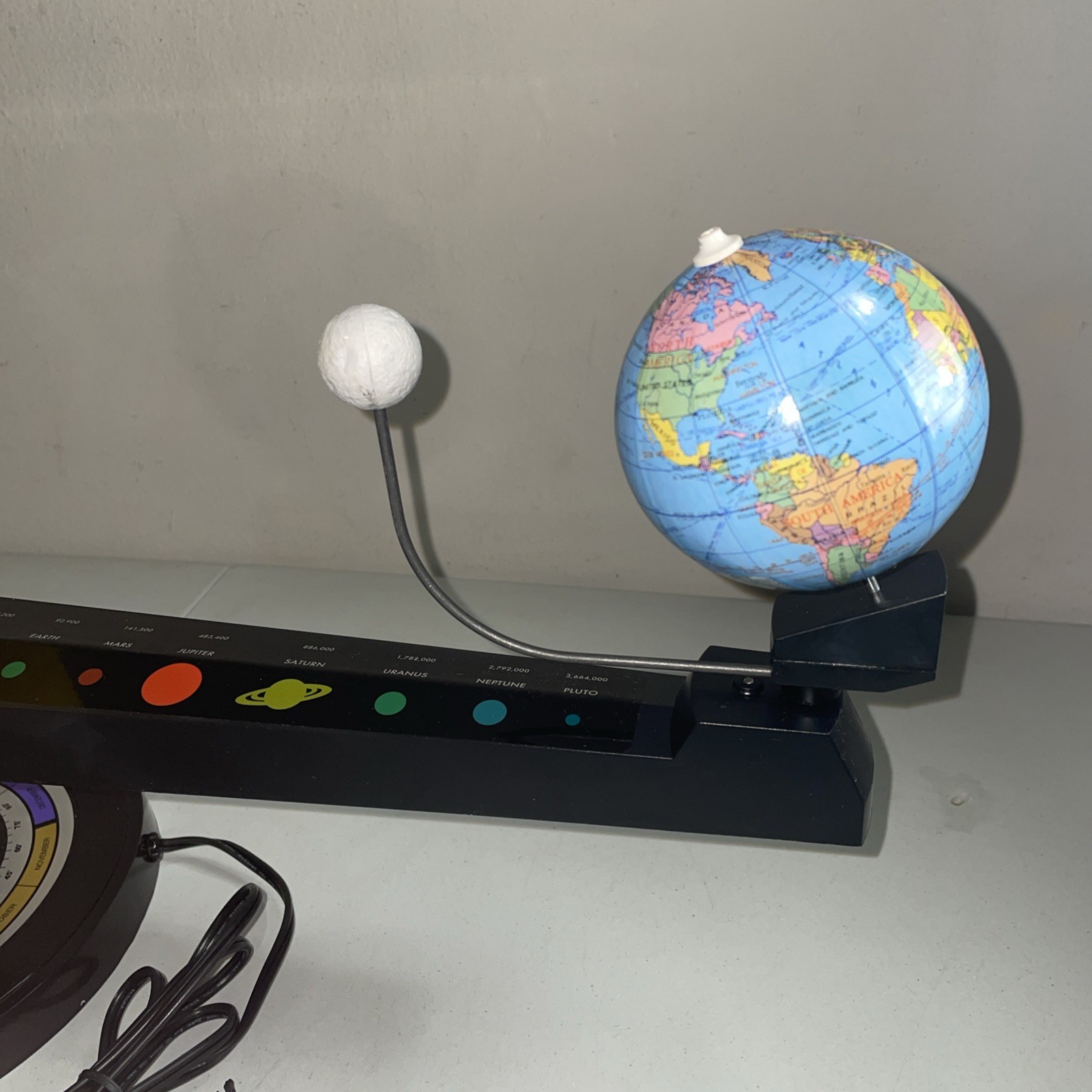 Hubbard Scientific Earth Moon Sun Solar System Educational Working Model