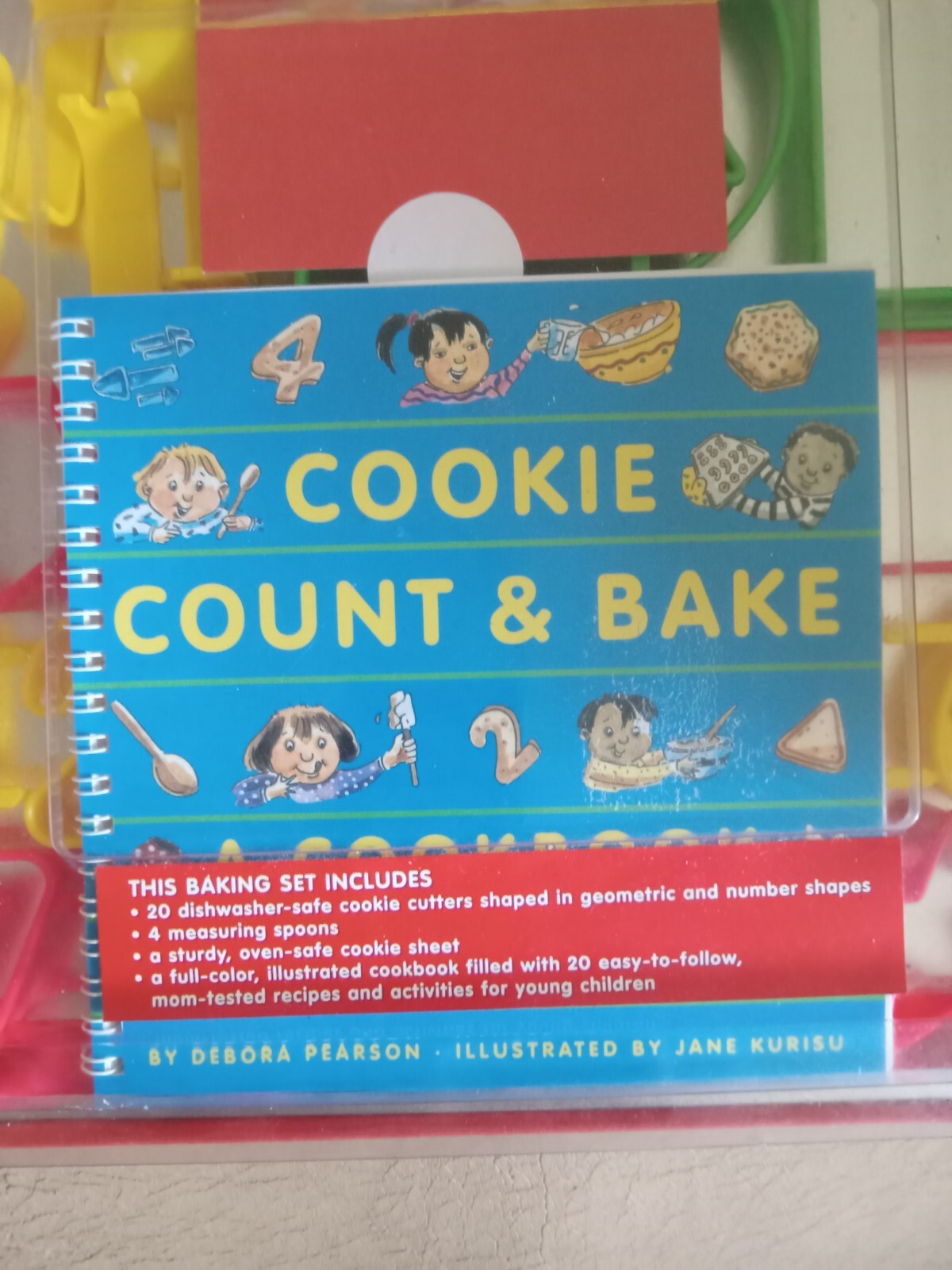 Cookie Count Bake: A Cookbook and Cutter Set – Paperback – GOOD