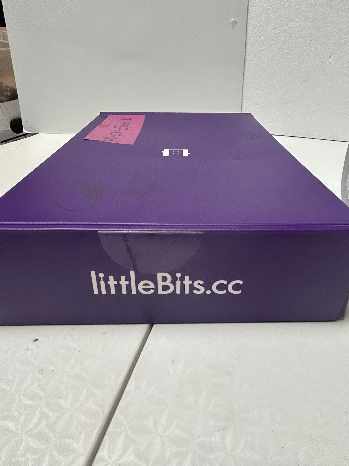 2Little Bits Gizmos & Gadgets Kit, STEM – Electronic Bitbot Makers Toy Open box