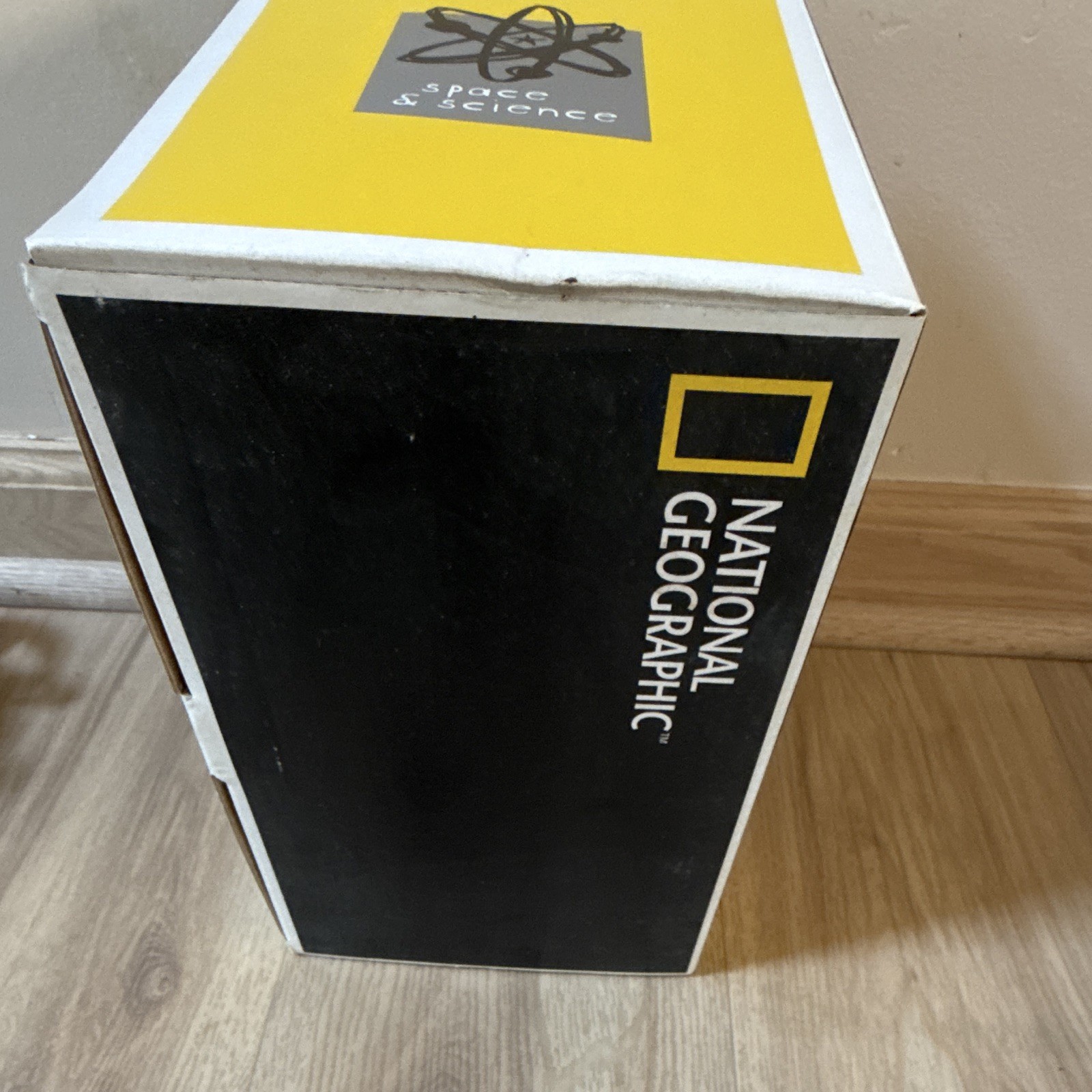 National Geographic 3-D Adventure Projector Space & Science Ages 8+