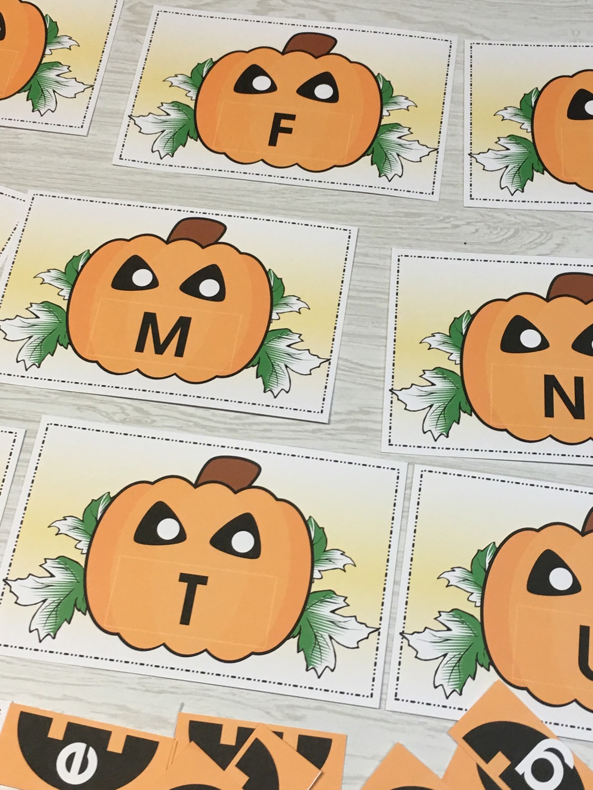 Jack O Lantern – Uppercase Lower case Match Pumpkins – Laminated Activity Set