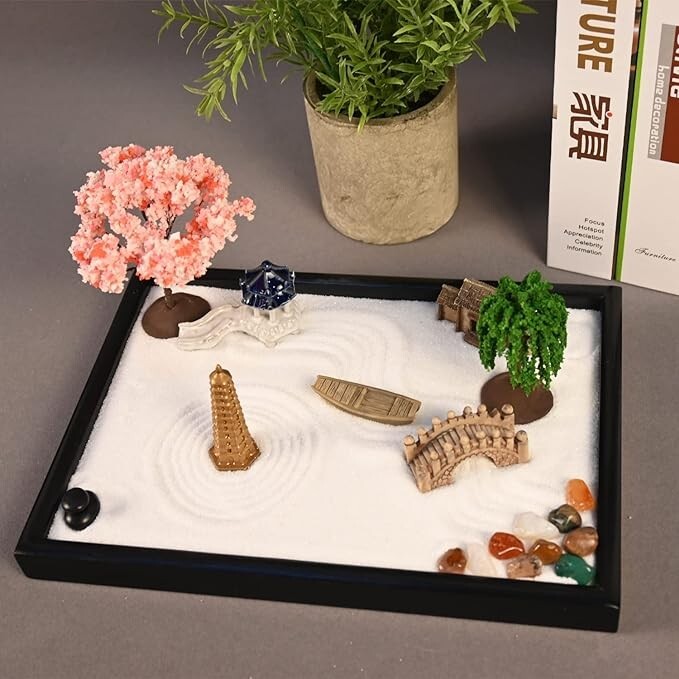 Mini kit de jardín Zen: jardín Zen mejorado de 10″ x 7″ para escritorio con 18.