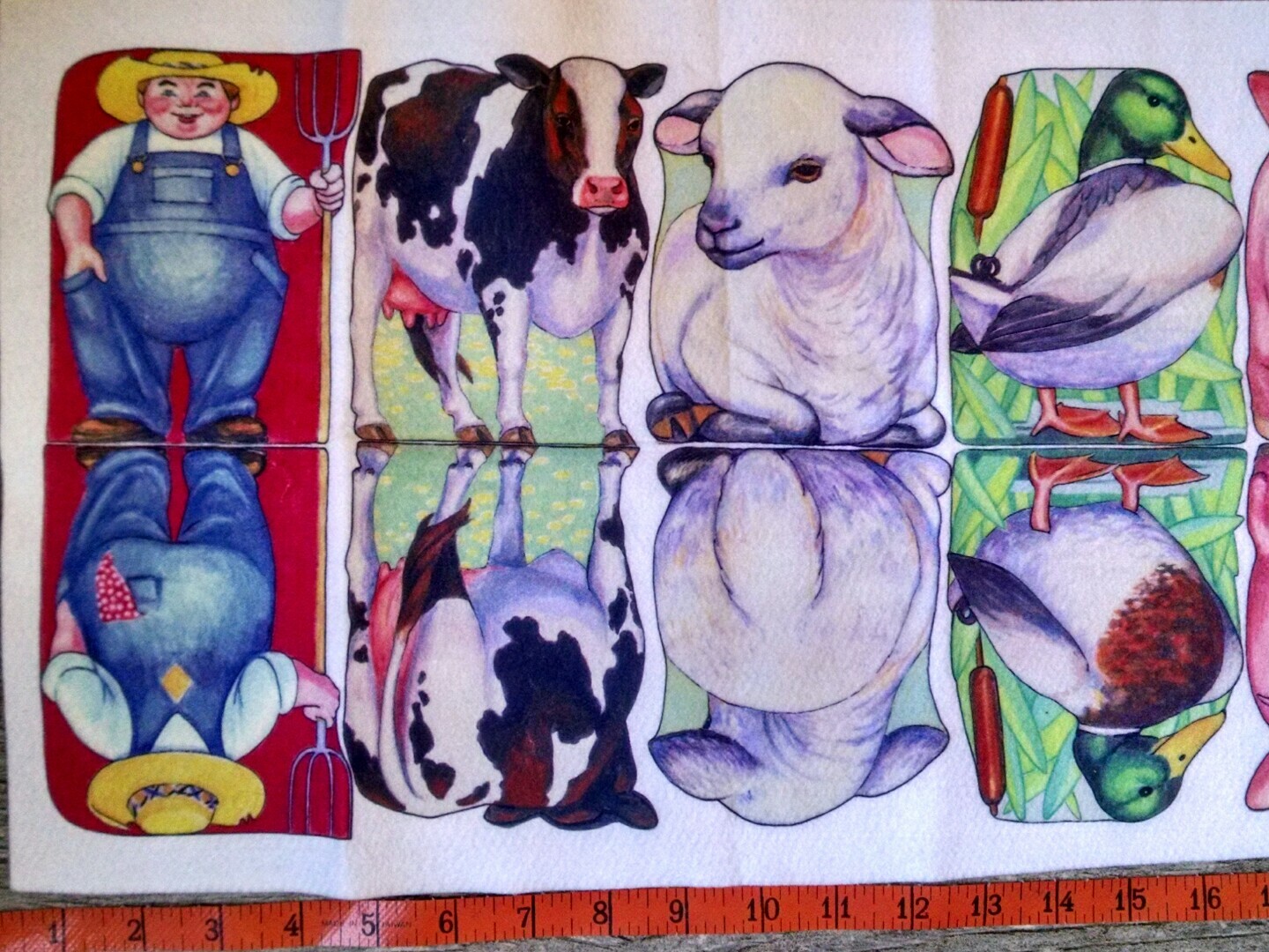 Story Time Felts – 41″ X 11.5″ Story Teller Farm Mitt Themed Flannel Board Set