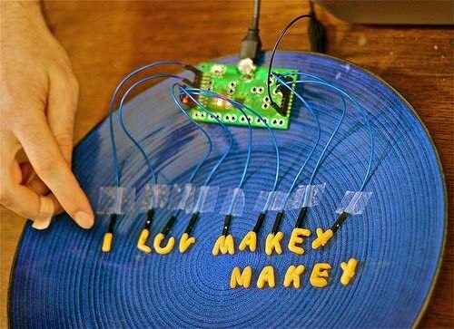 Makey Makey an Invention Kit for Everyone from JoyLabz – Hands-on Technology