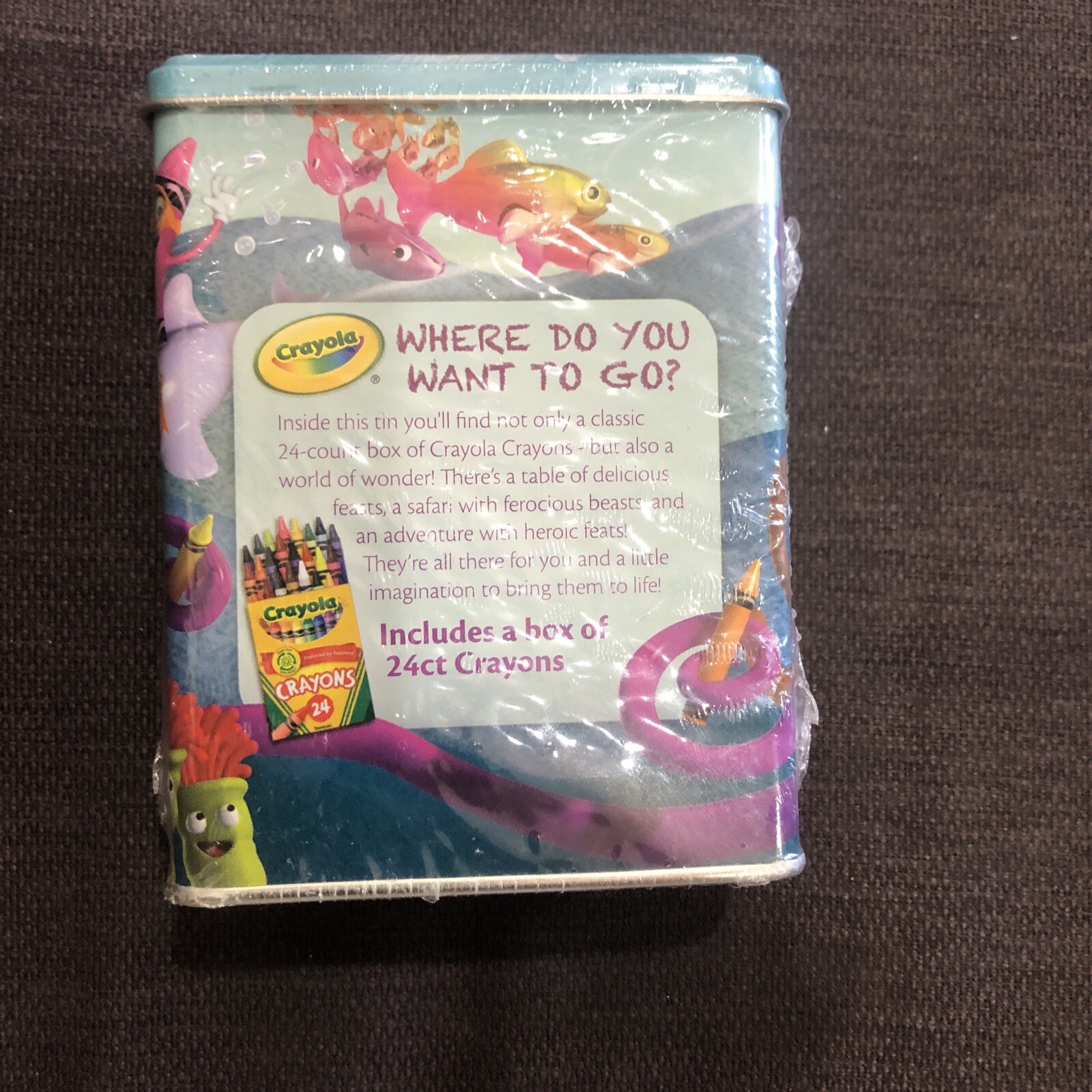 Crayola Imagination Tins Underwater, 24 Crayons in Tin, New Sealed Free Shipping