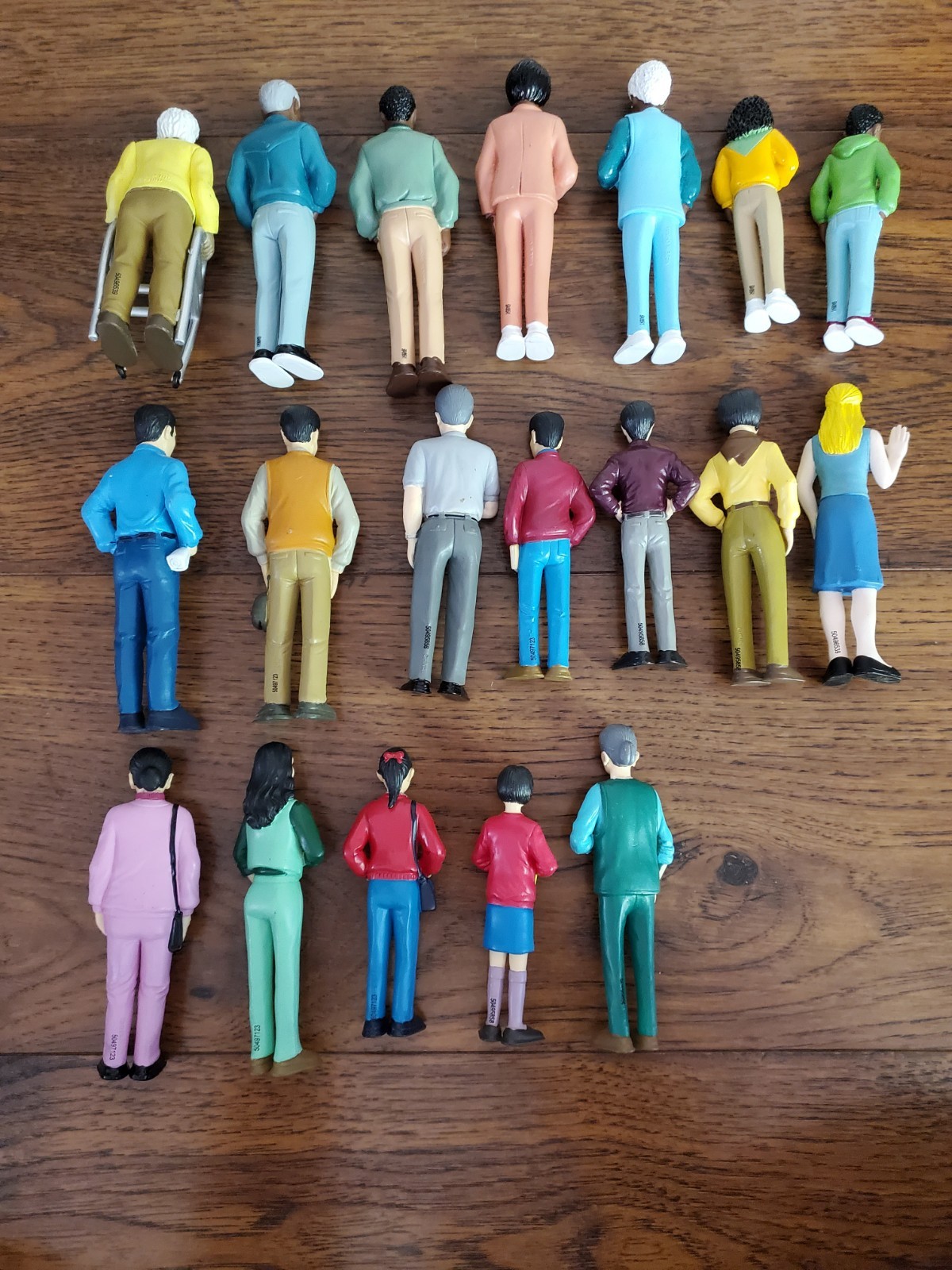19 Lakeshore Learning PVC Toy Figures African American & Caucasian Families Lot