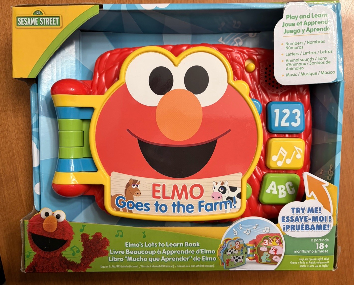 Sesame Street Elmo’s Lot To Learn Book – Elmo Goes To The Farm NEW