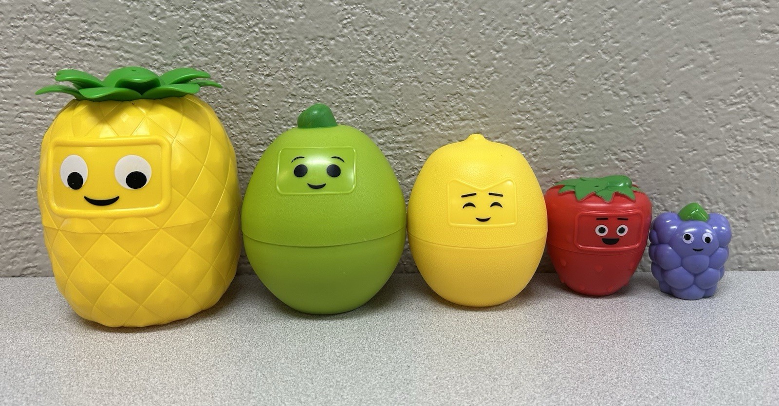 Learning Resources Big Feelings Nesting Fruit Friends w/ Feeling Faces Complete