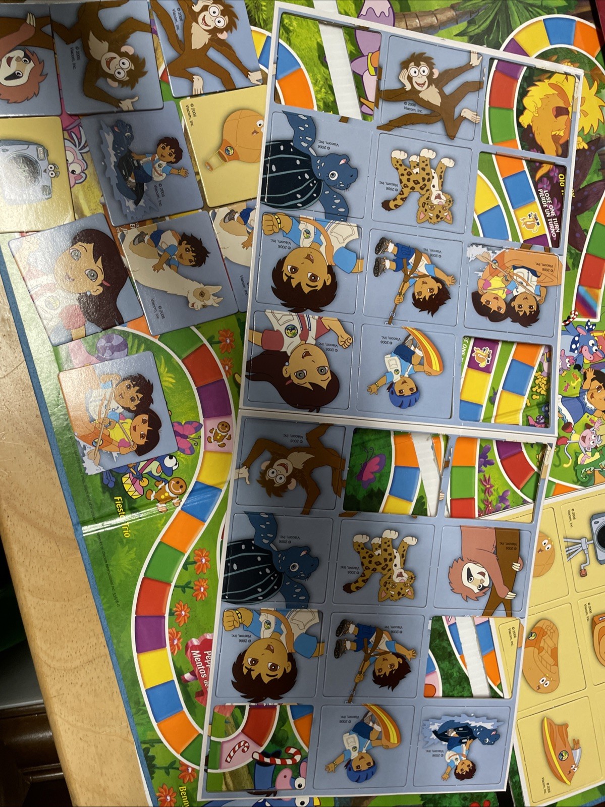 Candy Land Nick Jr. Dora the Explorer Collector’s Tin Edition Plus Memory Game
