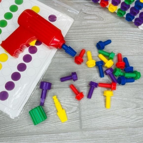 Nwt Educational Insights Design & Drill Activity Center pretend play toy game