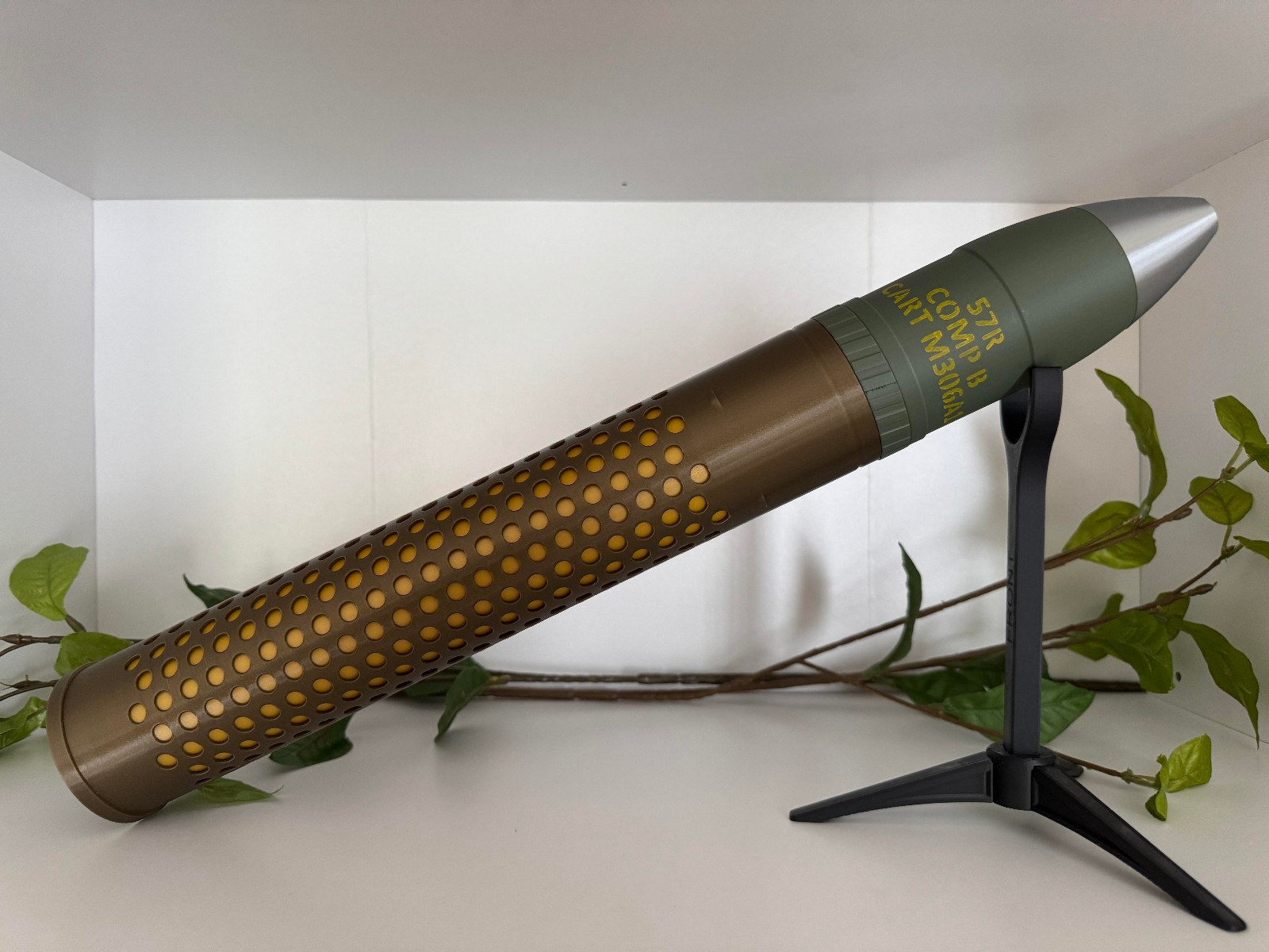 FAKE 57mm M306A1 Recoilles Rifle HE-Frag Cartridge – Plastic Replica