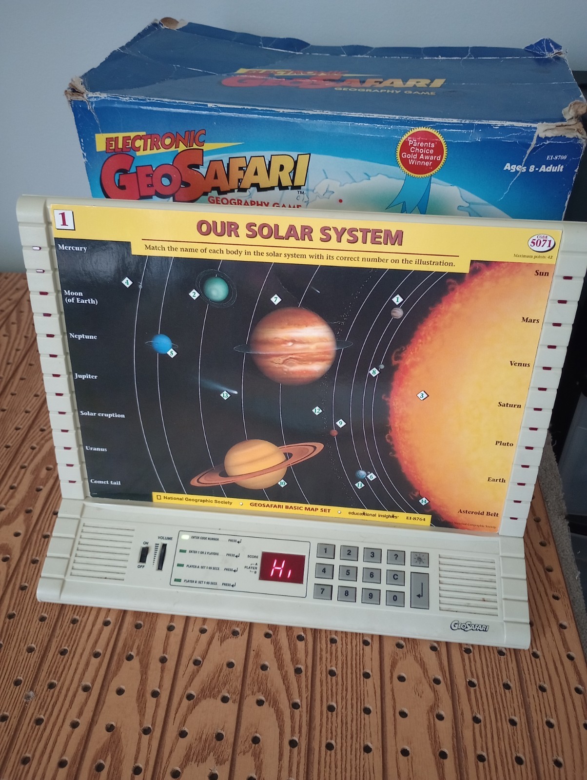 Vintage Geosafari Electronic Learning Game with 3 map packs Model EI-8700 *READ*