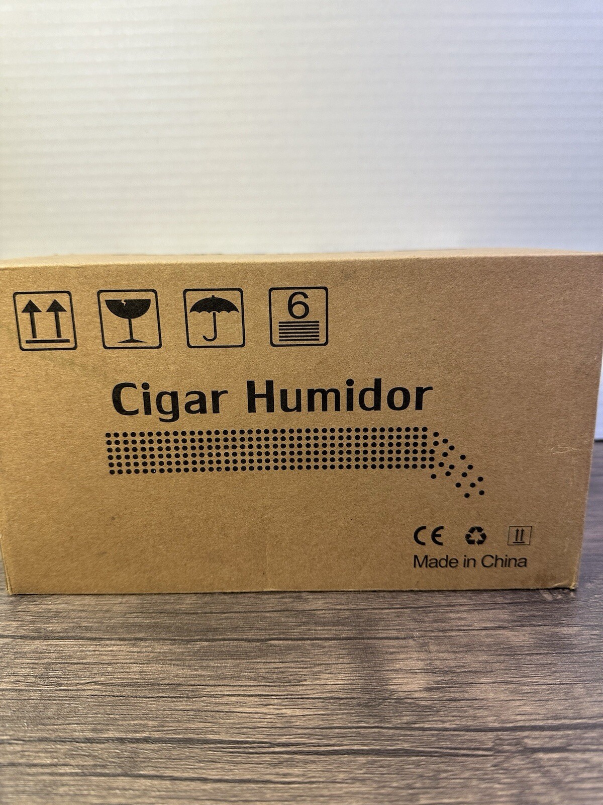 COOL KNIGHT Cigar Humidor with Front Hygrometer, Humidifier and Accessory
